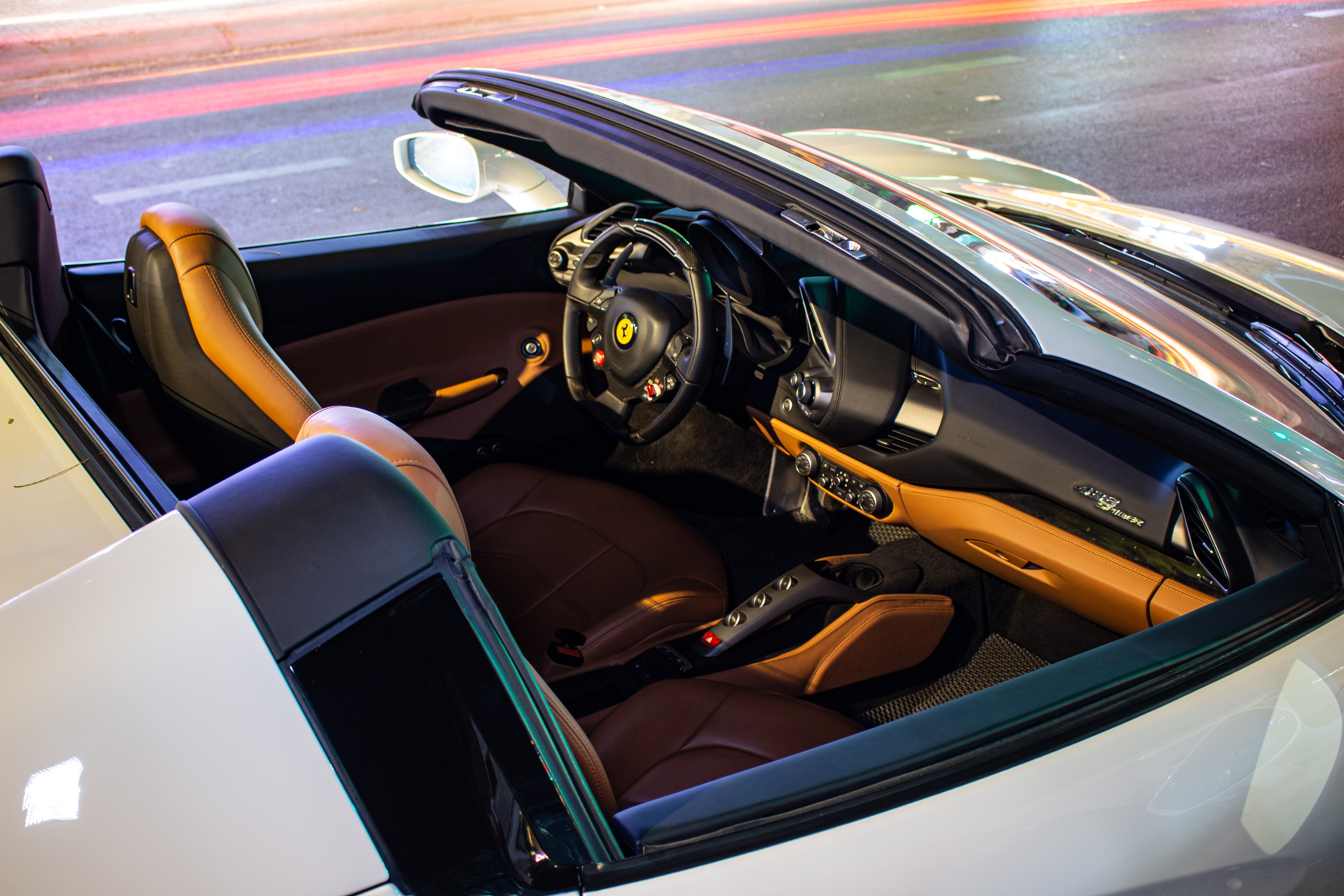 Ferrari 488 Spider hang hiem xuat hien tai TP.HCM anh 7