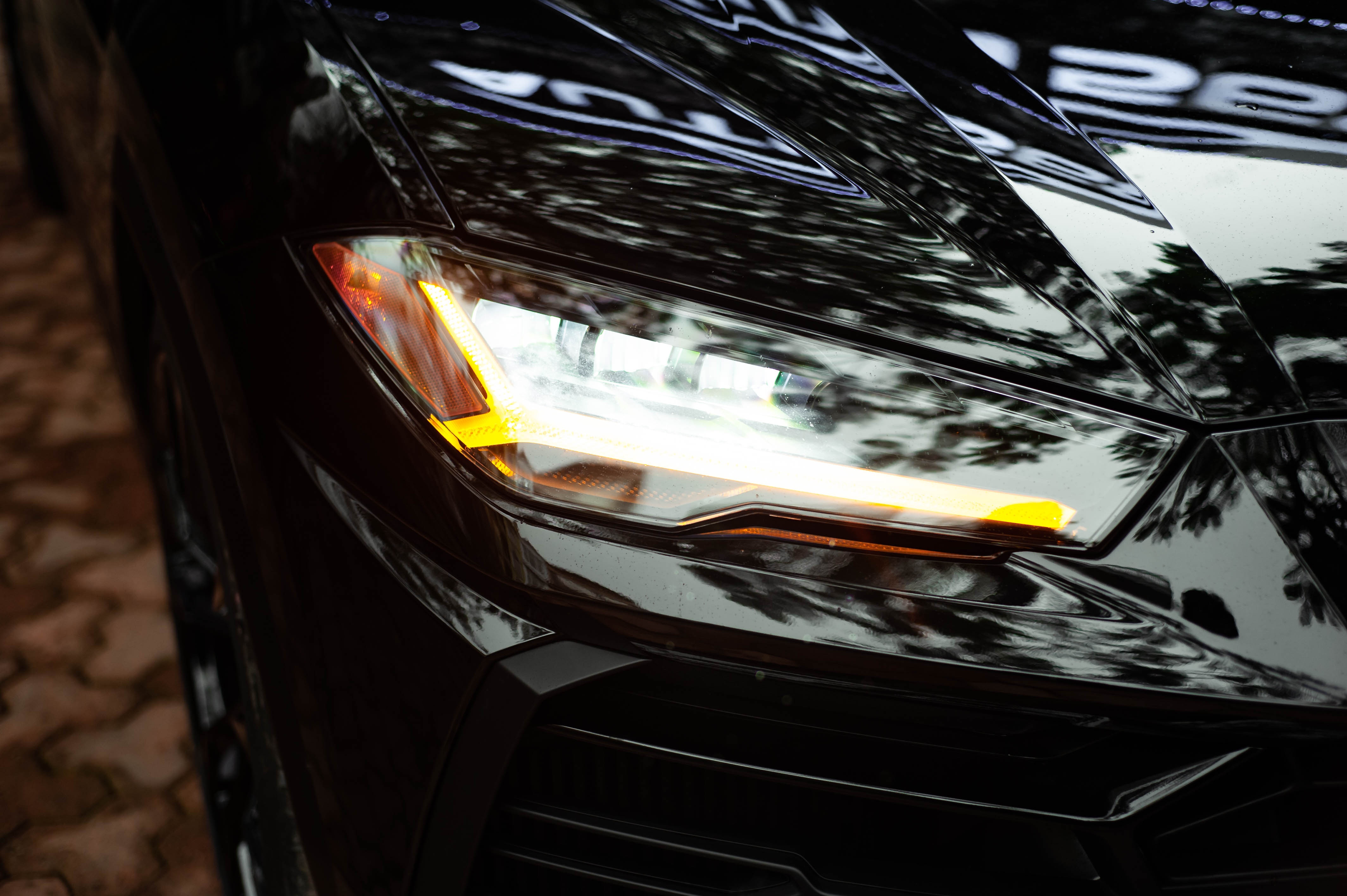 Chi tiet Lamborghini Urus thu 8 ve VN anh 4