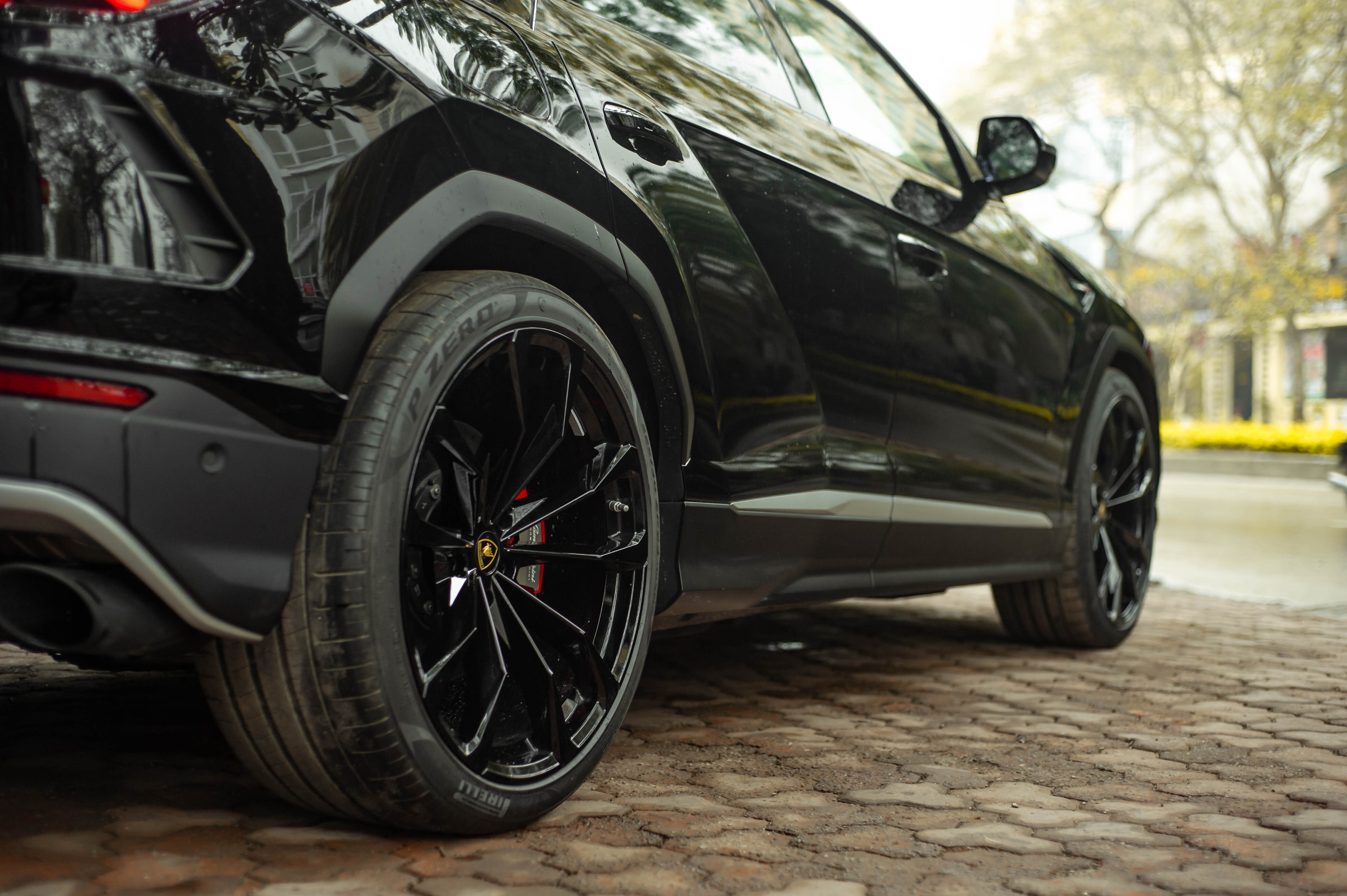 Chi tiet Lamborghini Urus thu 8 ve VN anh 6