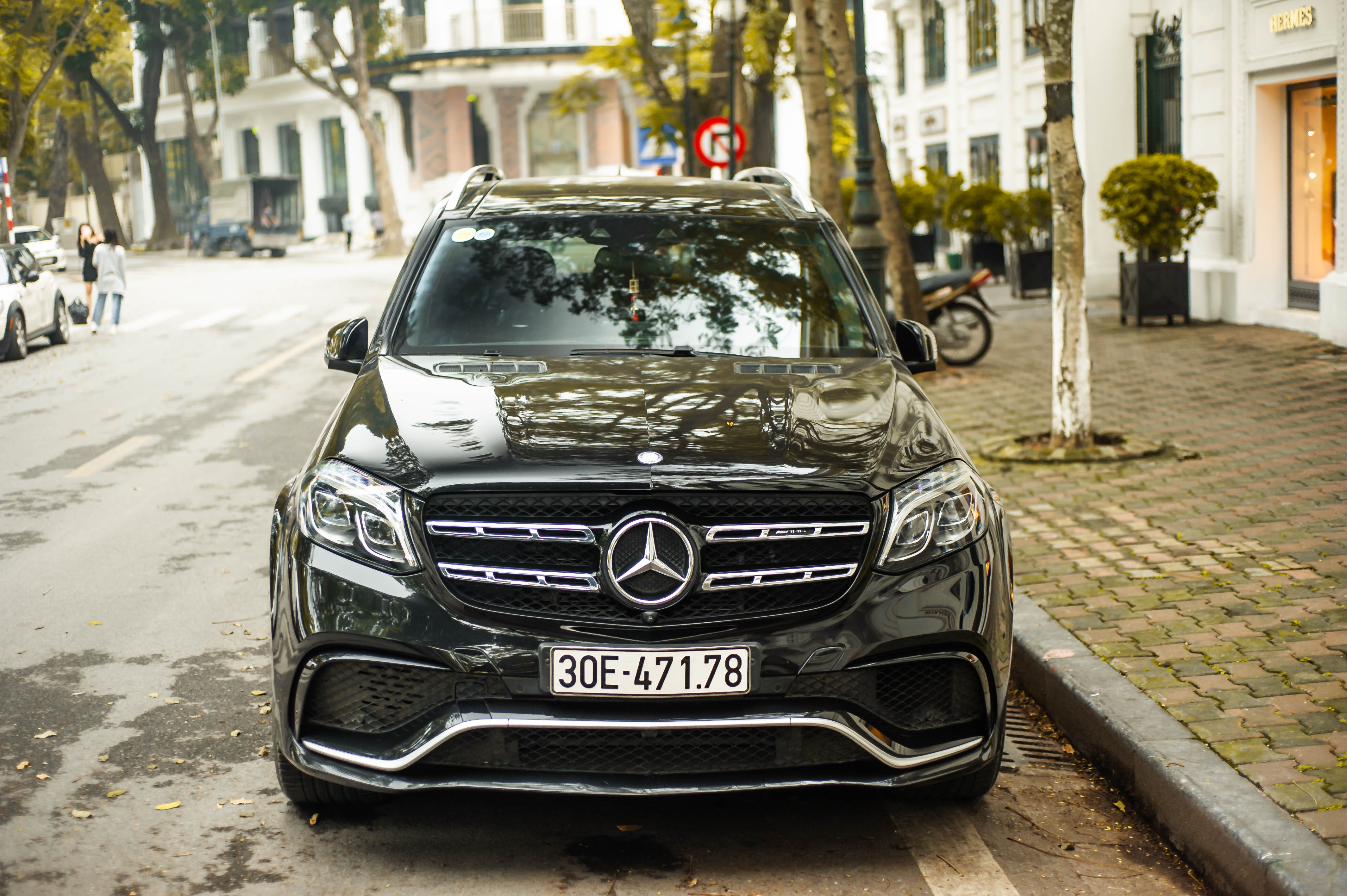 Ngam Mercedes-AMG GLS 63 4MATIC gia 12 ty tren pho HN anh 10