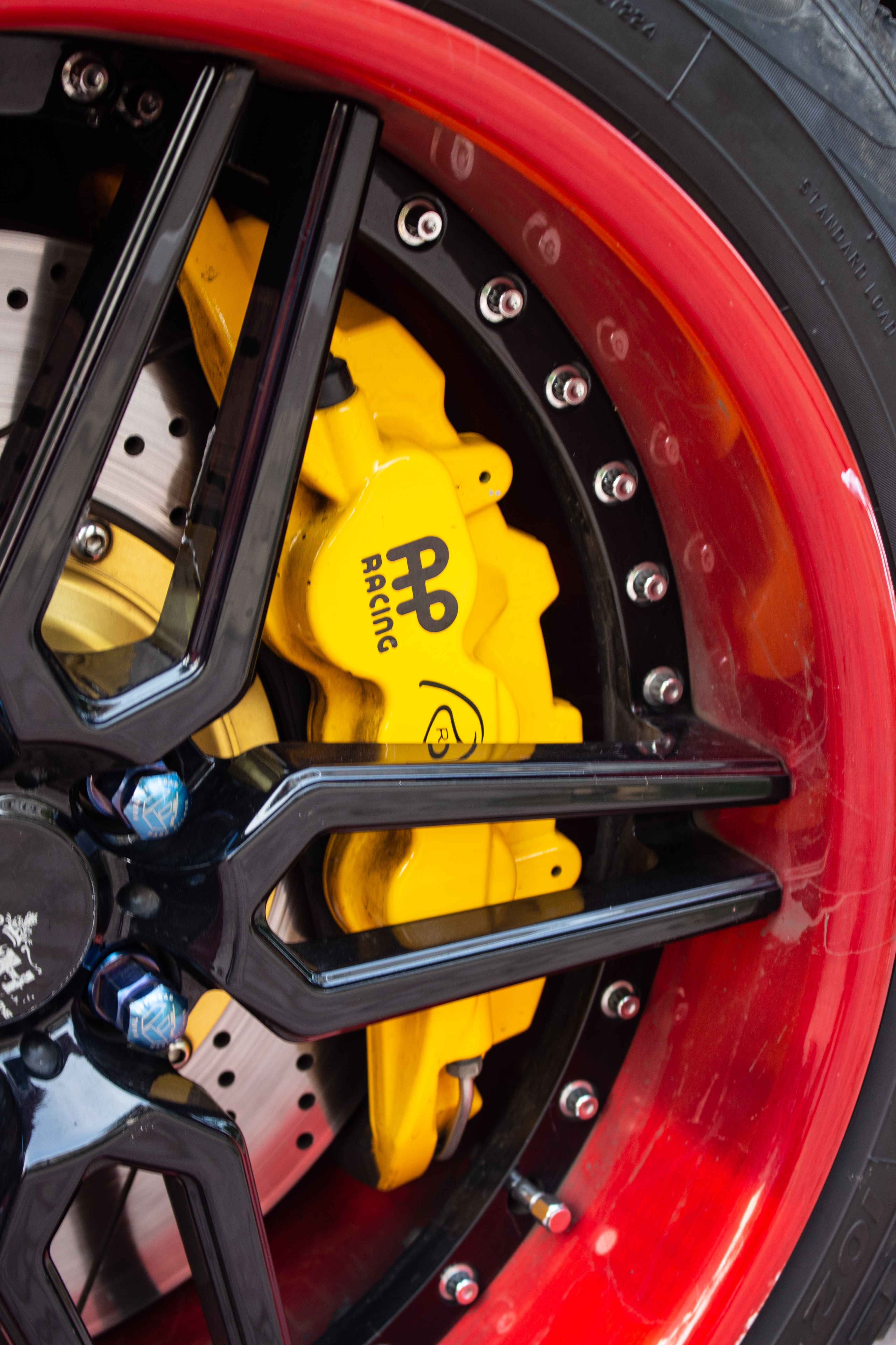 Mazda CX-5 do dan am thanh khung tai TP.HCM anh 12