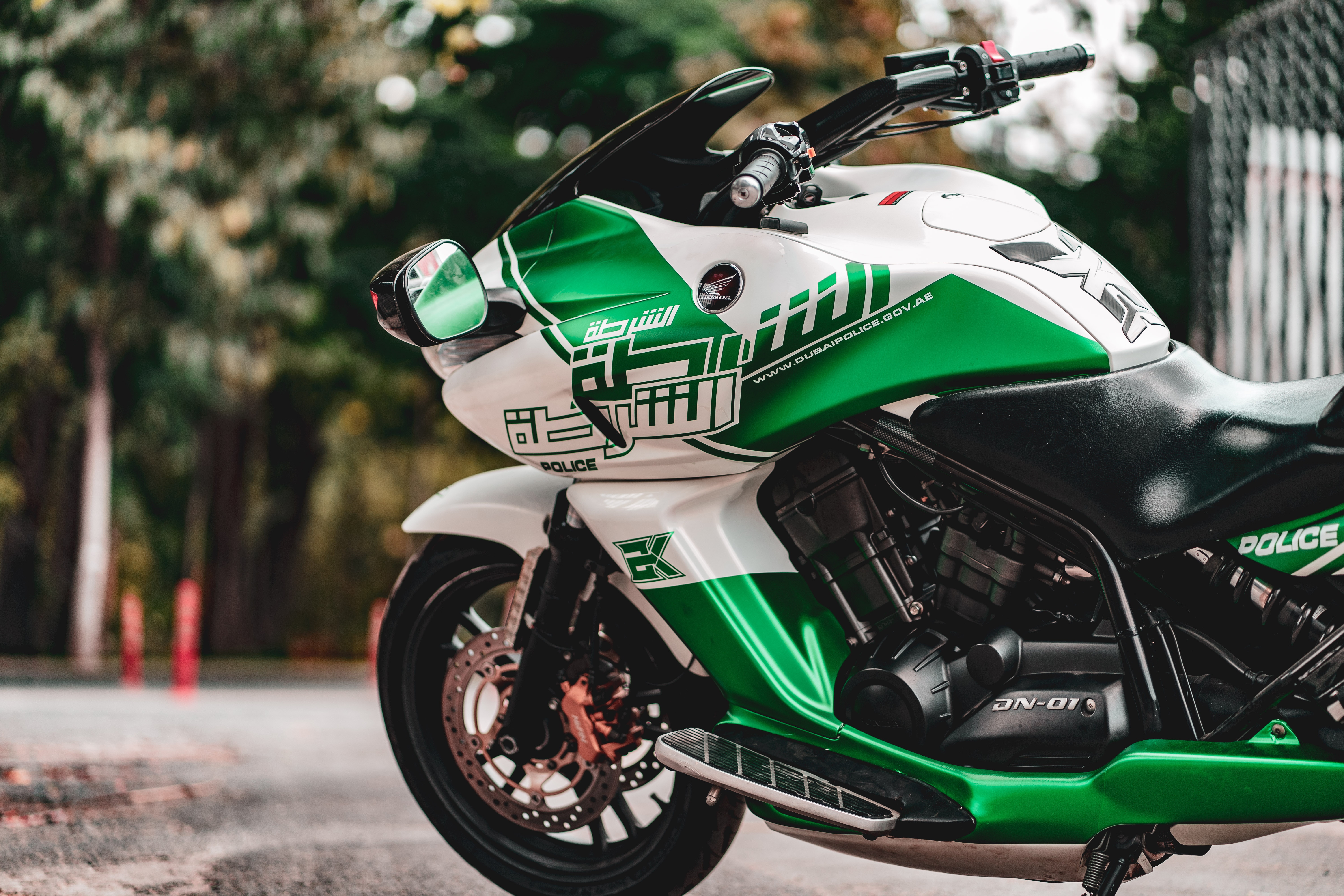 Honda DN-01 phong cách cảnh sát Dubai ảnh 5 Honda DN-01 phong cach canh sat Dubai anh 5