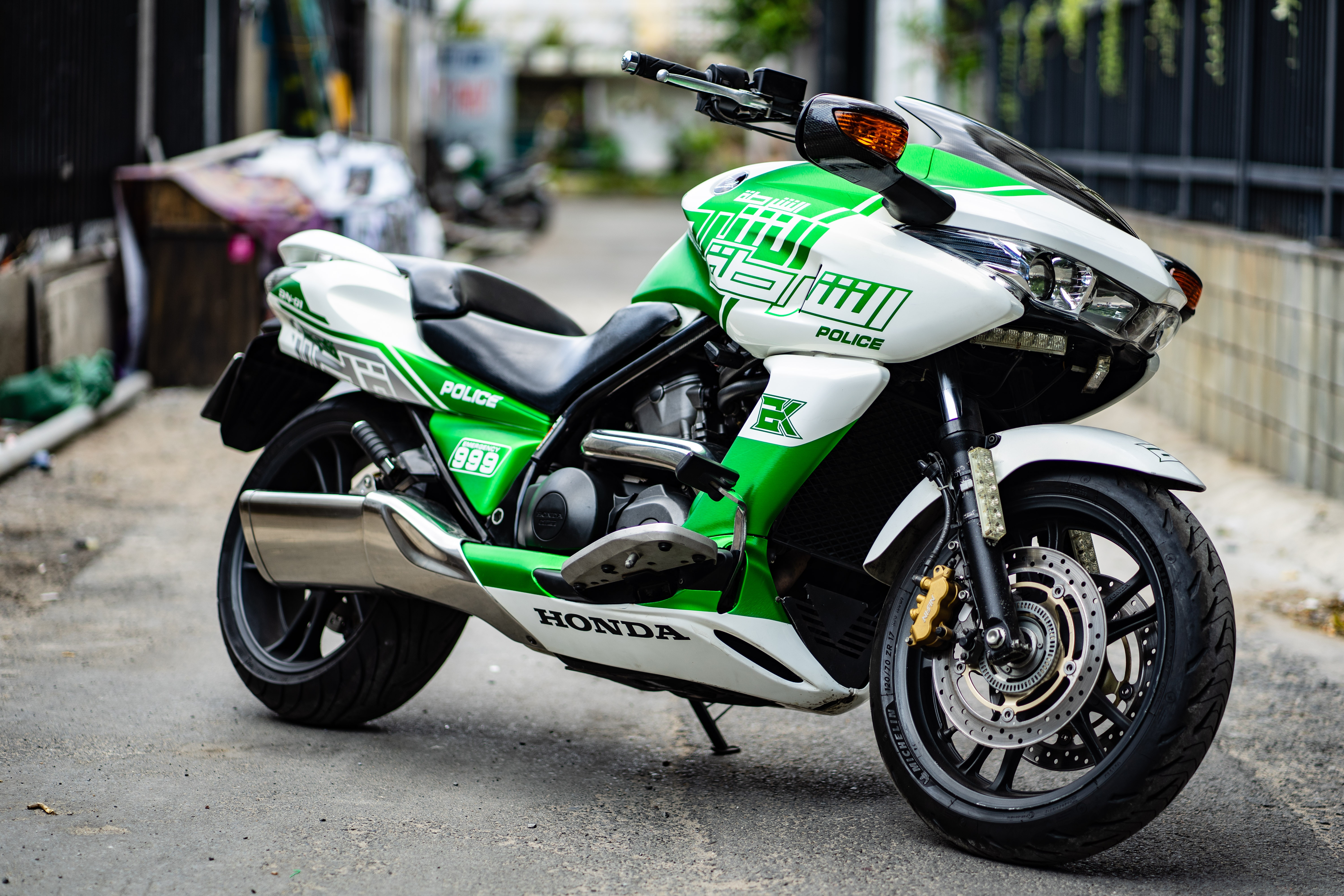 Honda DN-01 phong cách cảnh sát Dubai ảnh 1 Honda DN-01 phong cach canh sat Dubai anh 1