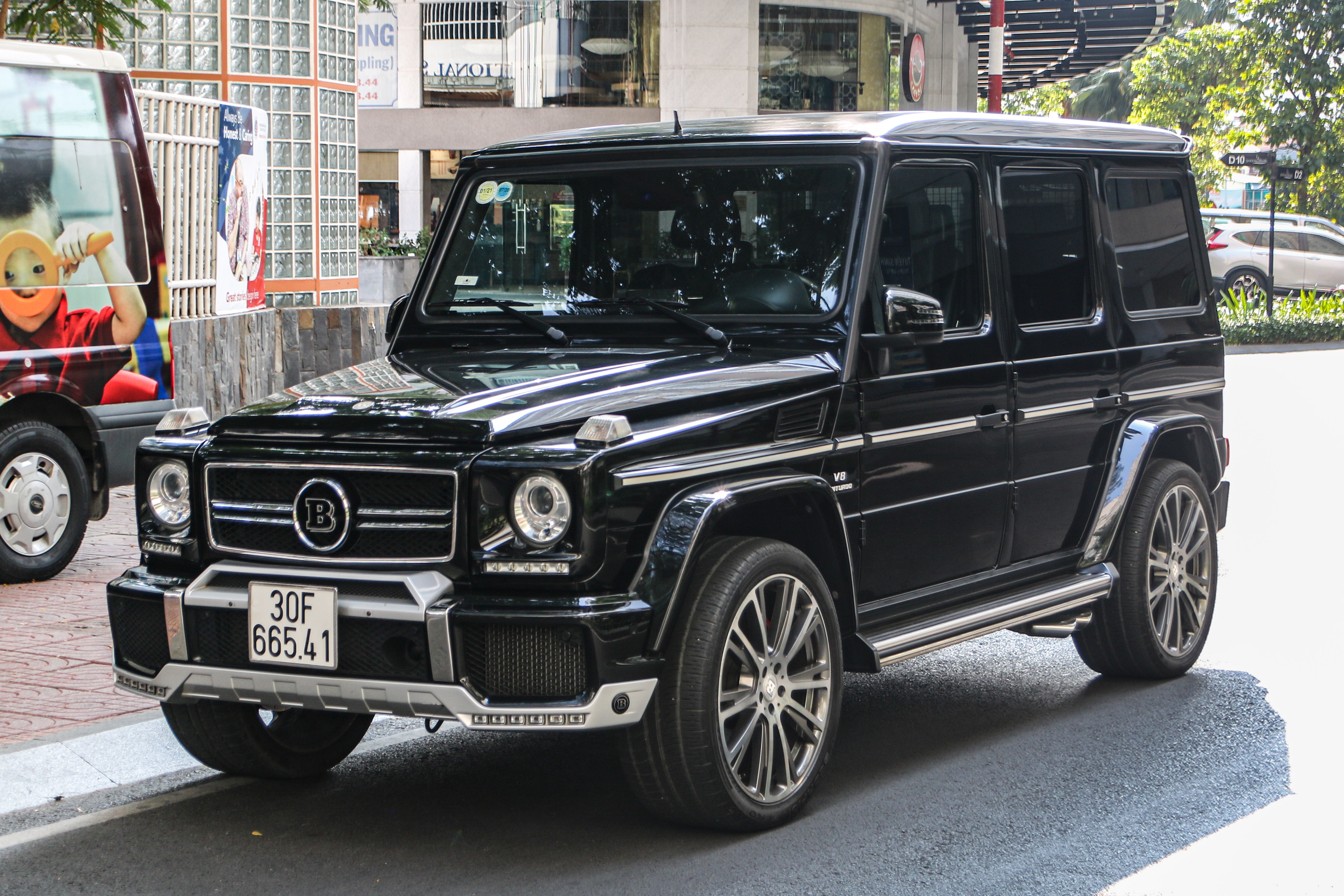 Can canh sieu SUV Brabus B63-620 gia 13 ty dong tai TP.HCM hinh anh