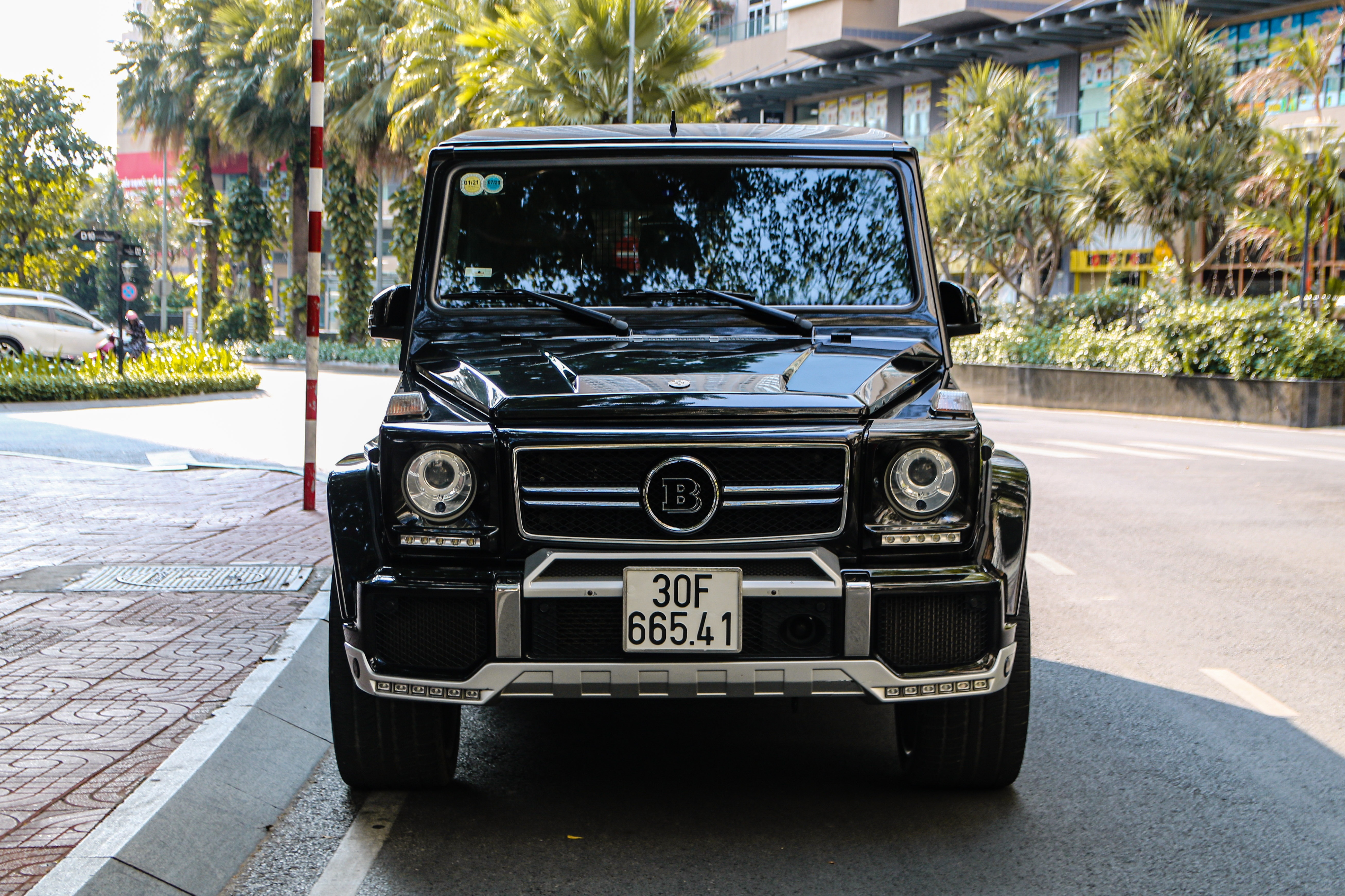 Cận cảnh Brabus B63-620 tại TP.HCM ảnh 9 Can canh Brabus B63-620 tai TP.HCM anh 9
