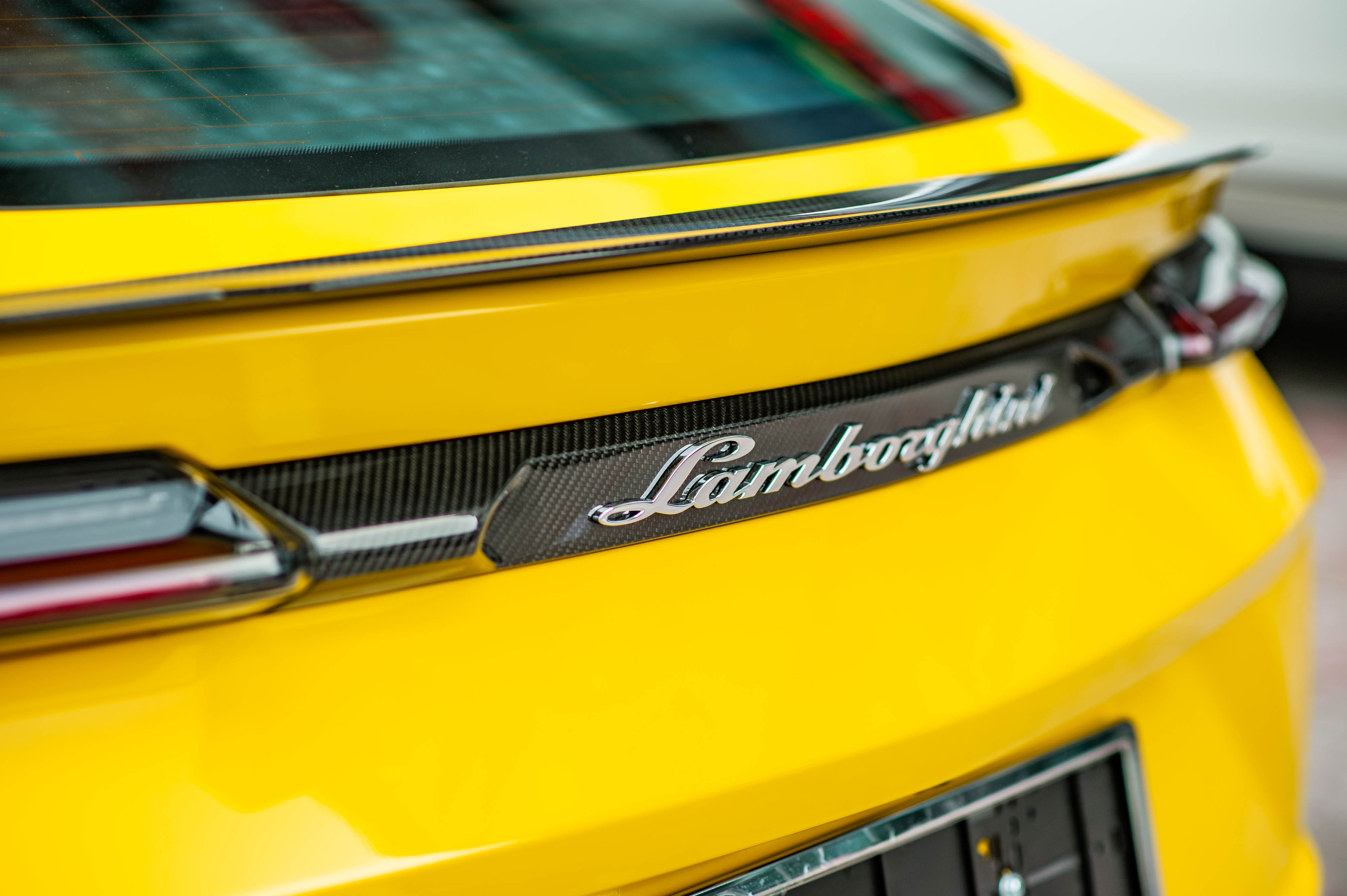 Lamborghini Urus 4 cho ve VN anh 2