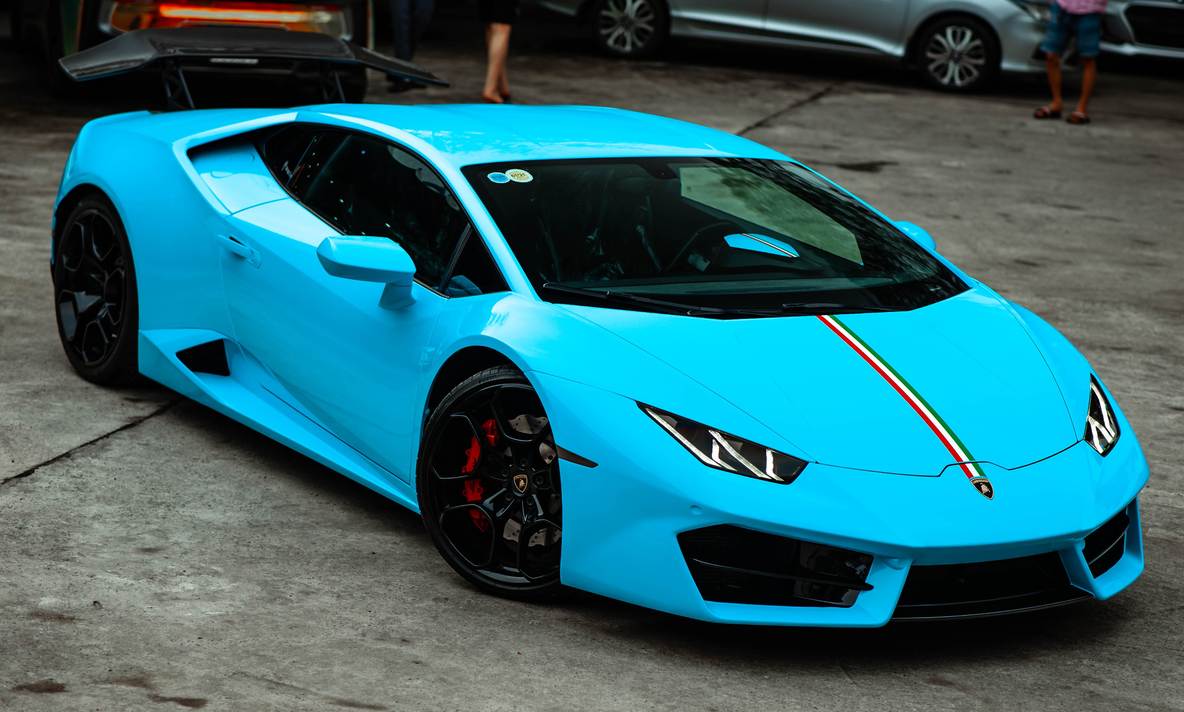 Lamborghini Huracan mot cau thay doi ngoai hinh anh 13