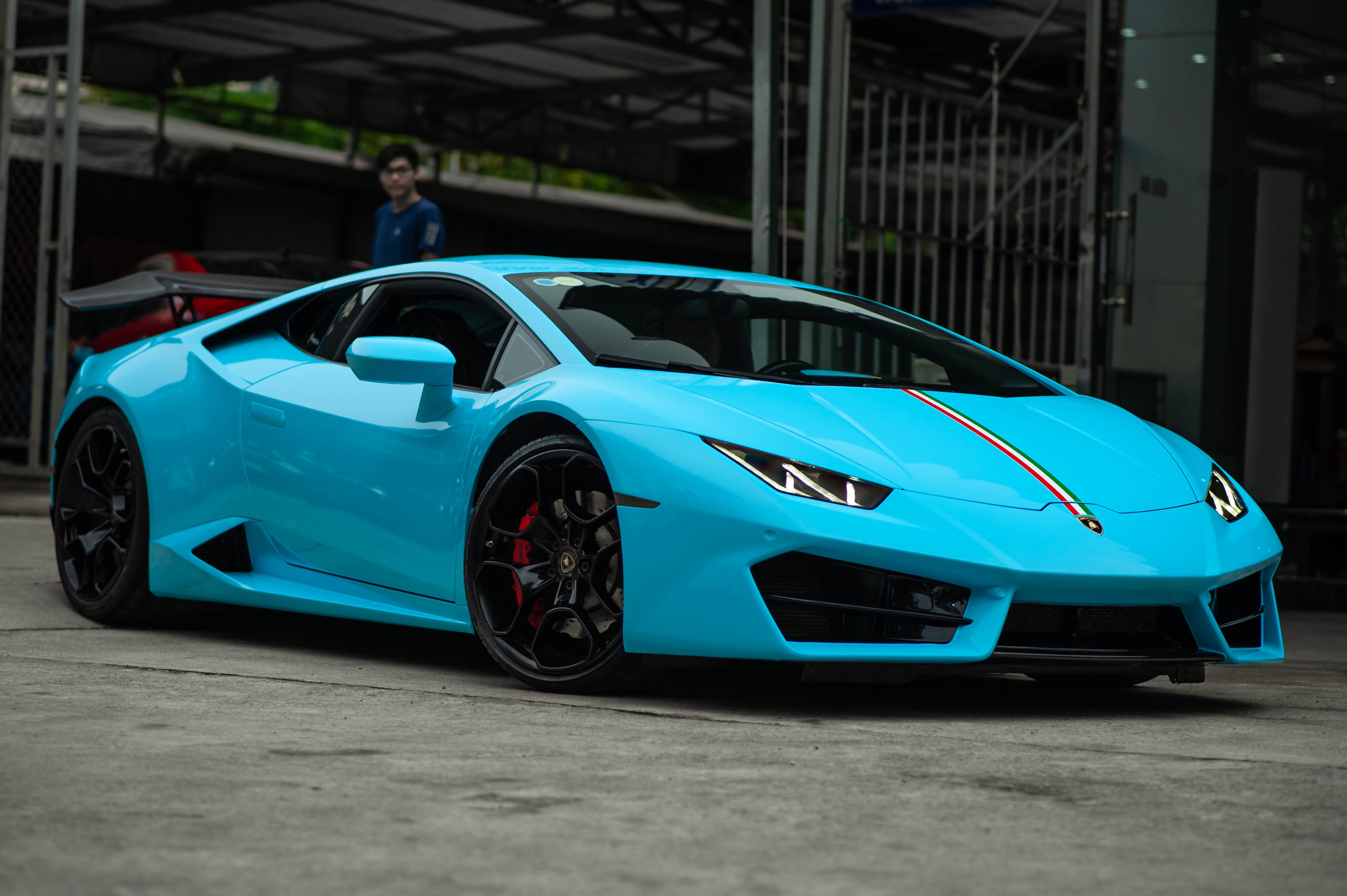 Lamborghini Huracan mot cau thay doi ngoai hinh anh 4