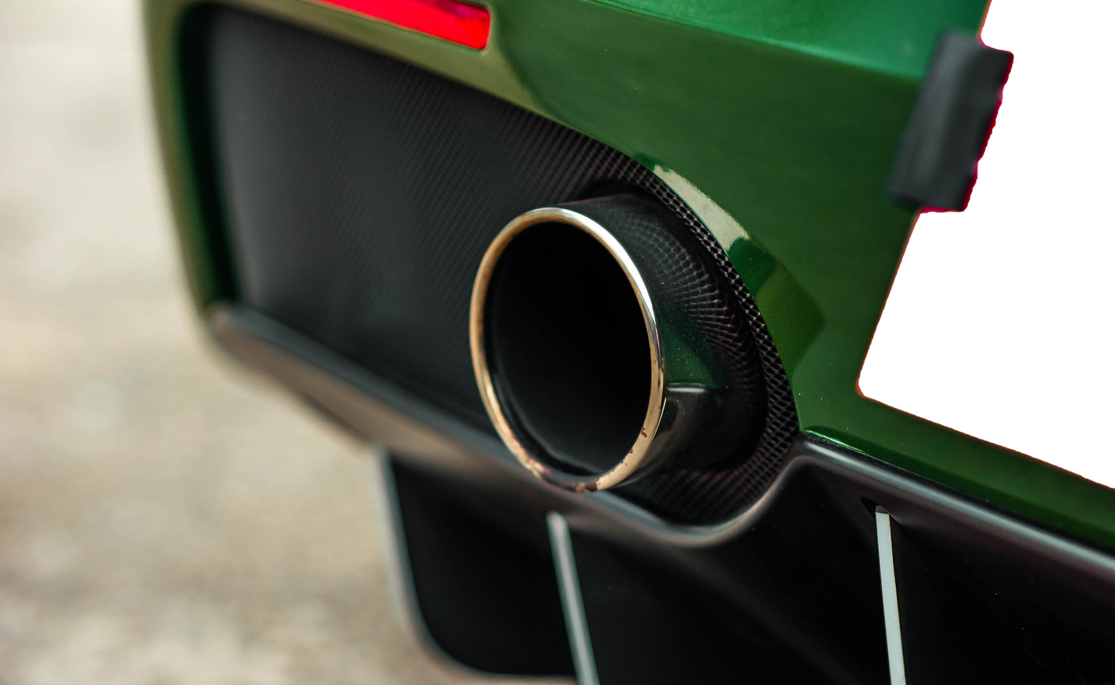 Ferrari 488 Spider dau tien VN thay doi ngoai hinh anh 46