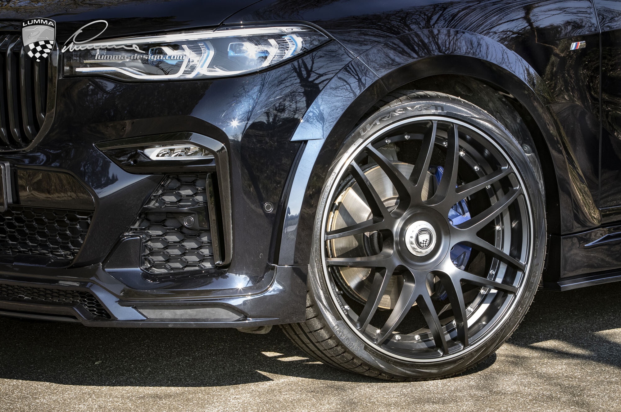 BMW X7 co bap hon voi goi do than rong anh 2