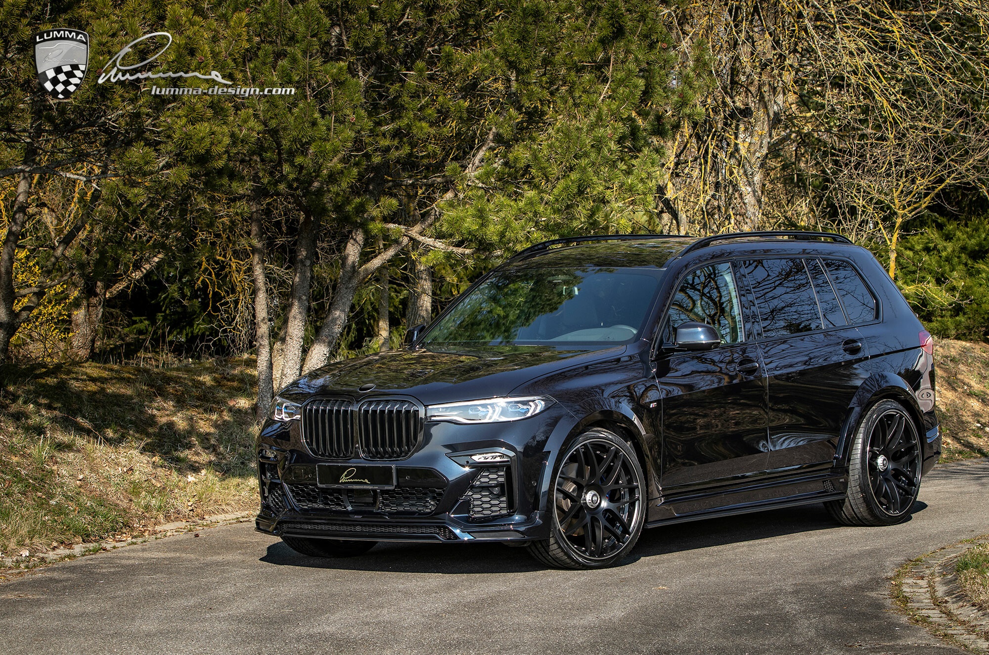 BMW X7 co bap hon voi goi do than rong anh 10