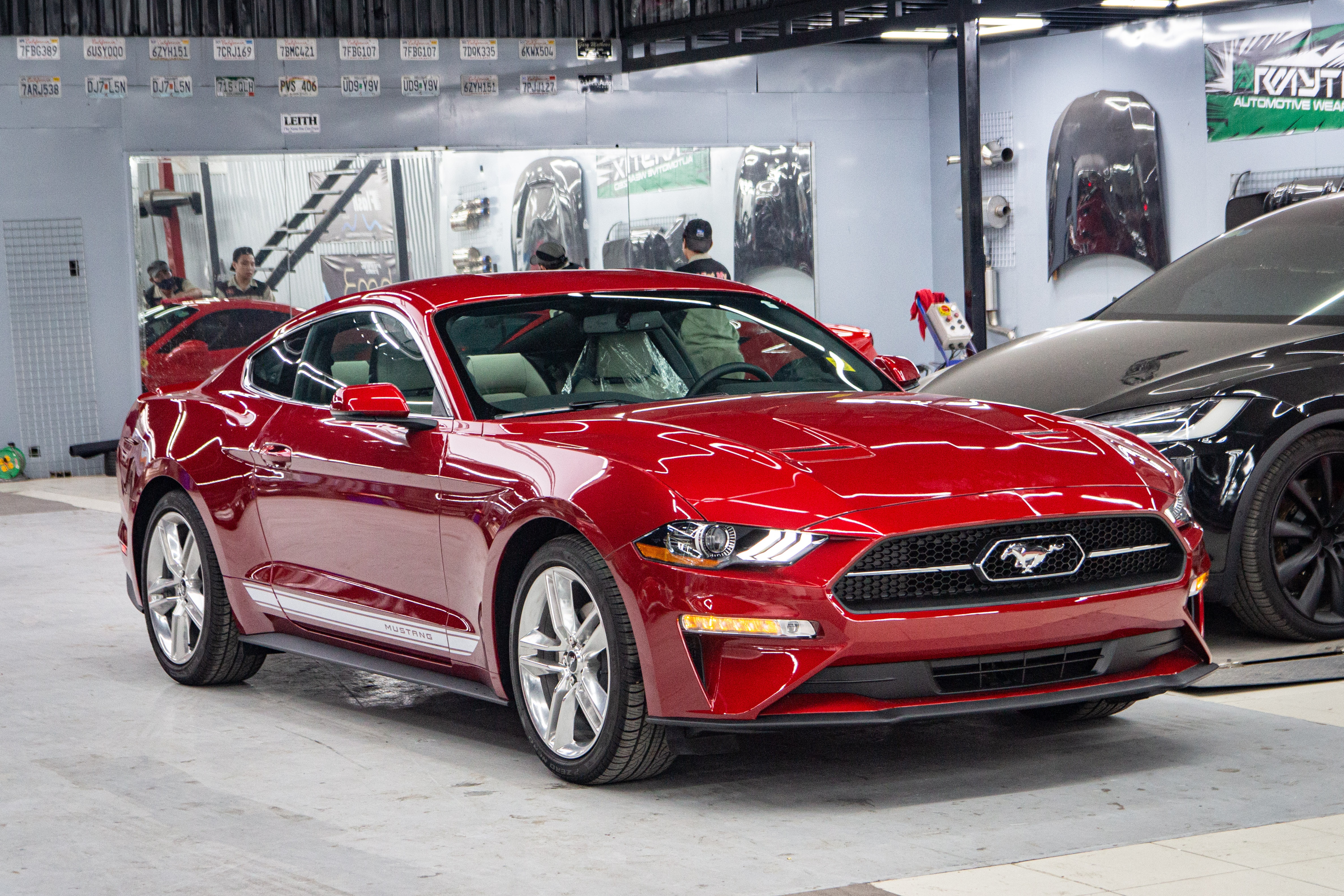 Ford Mustang 55th Edition gia hon 3 ty o VN anh 20