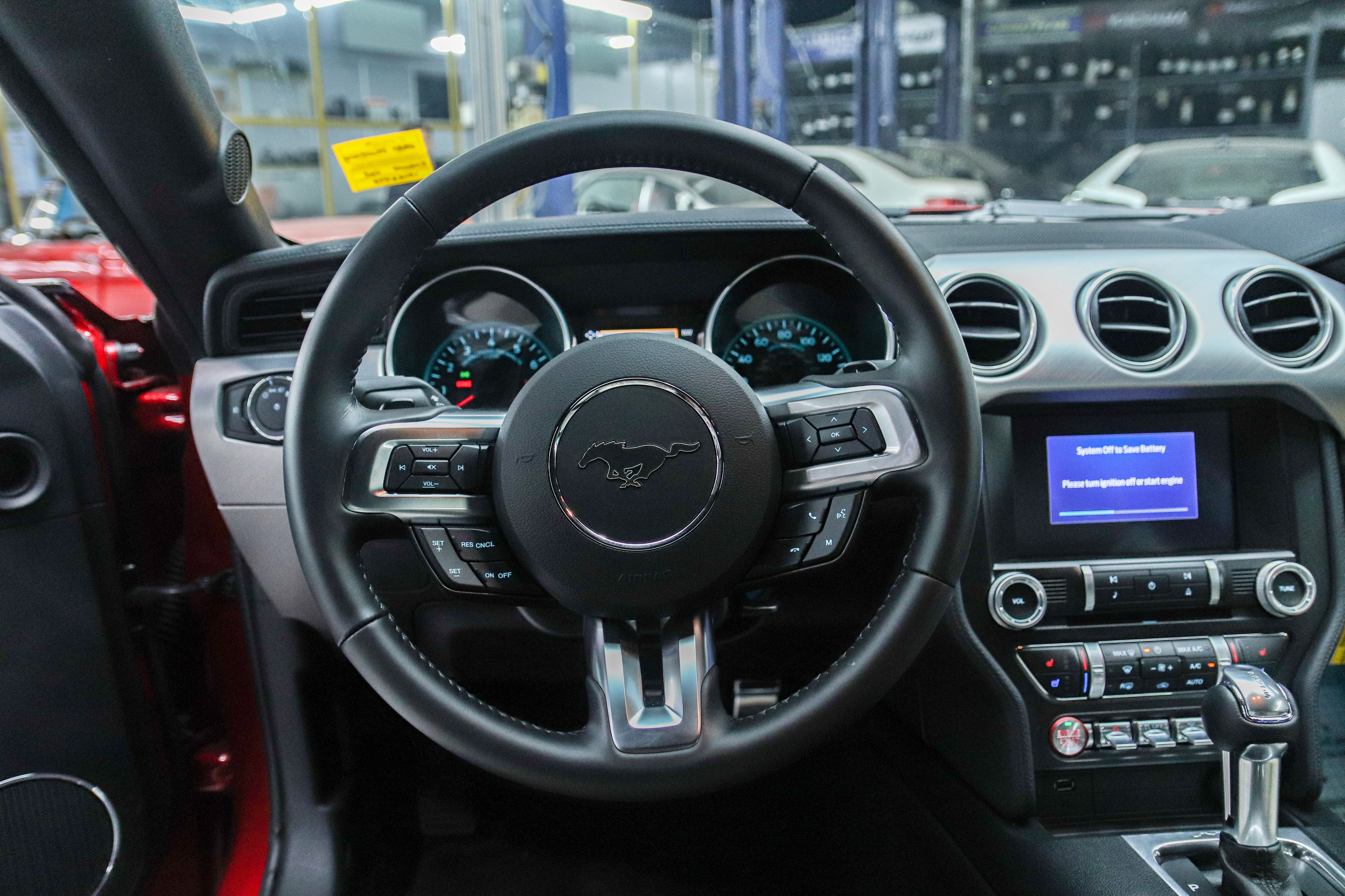 Ford Mustang 55th Edition gia hon 3 ty o VN anh 40