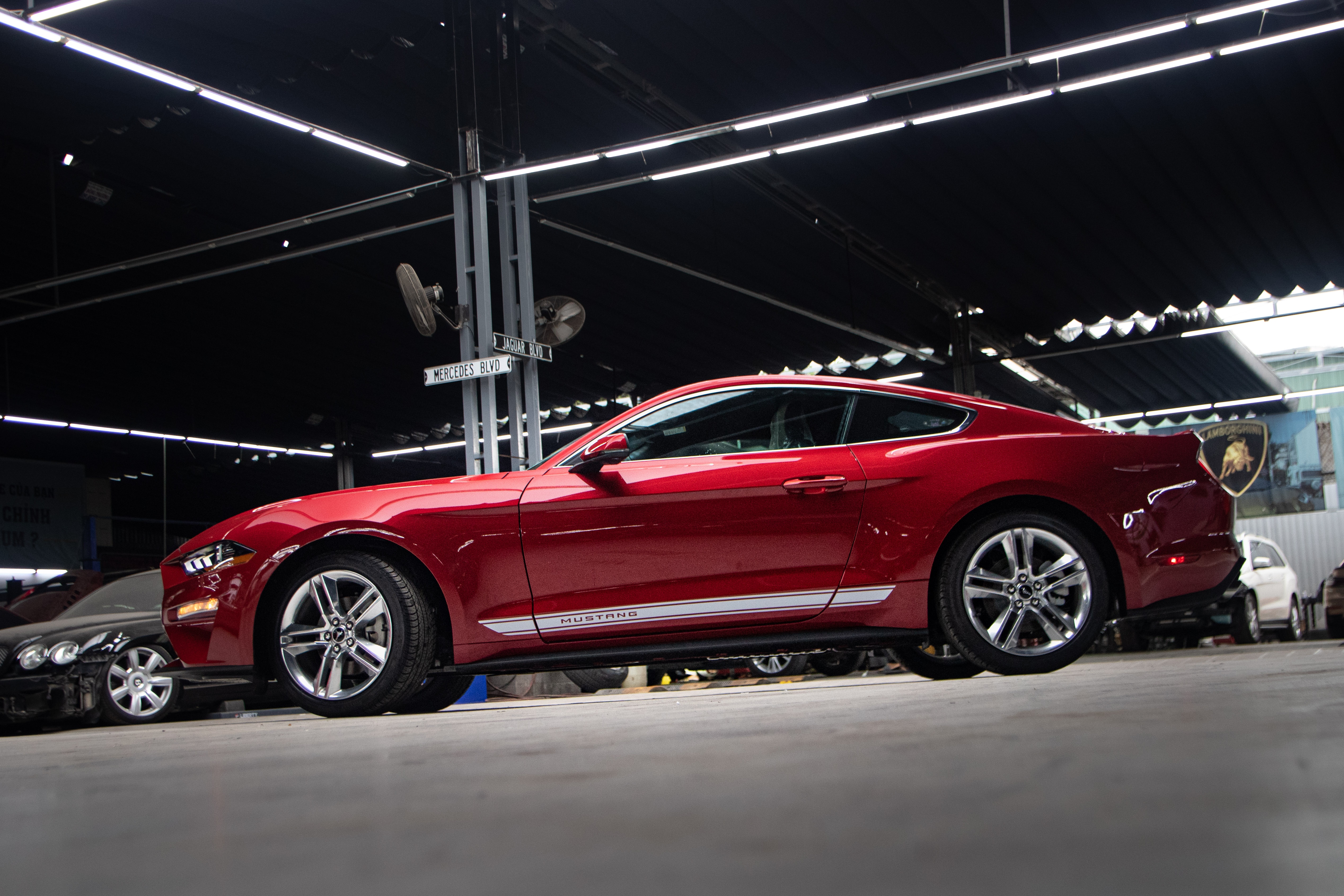 Ford Mustang 55th Edition gia hon 3 ty o VN anh 5