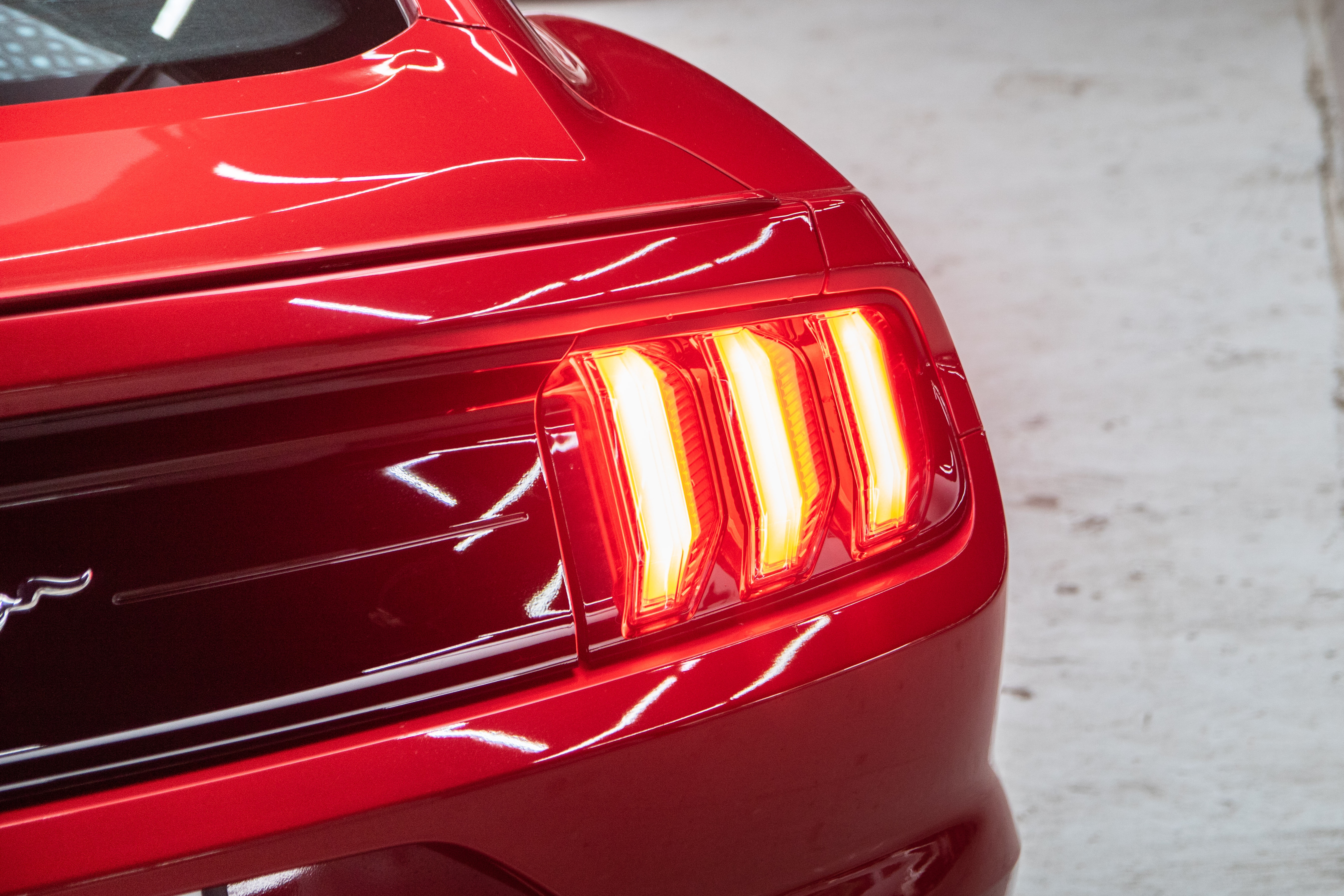 Ford Mustang 55th Edition gia hon 3 ty o VN anh 8