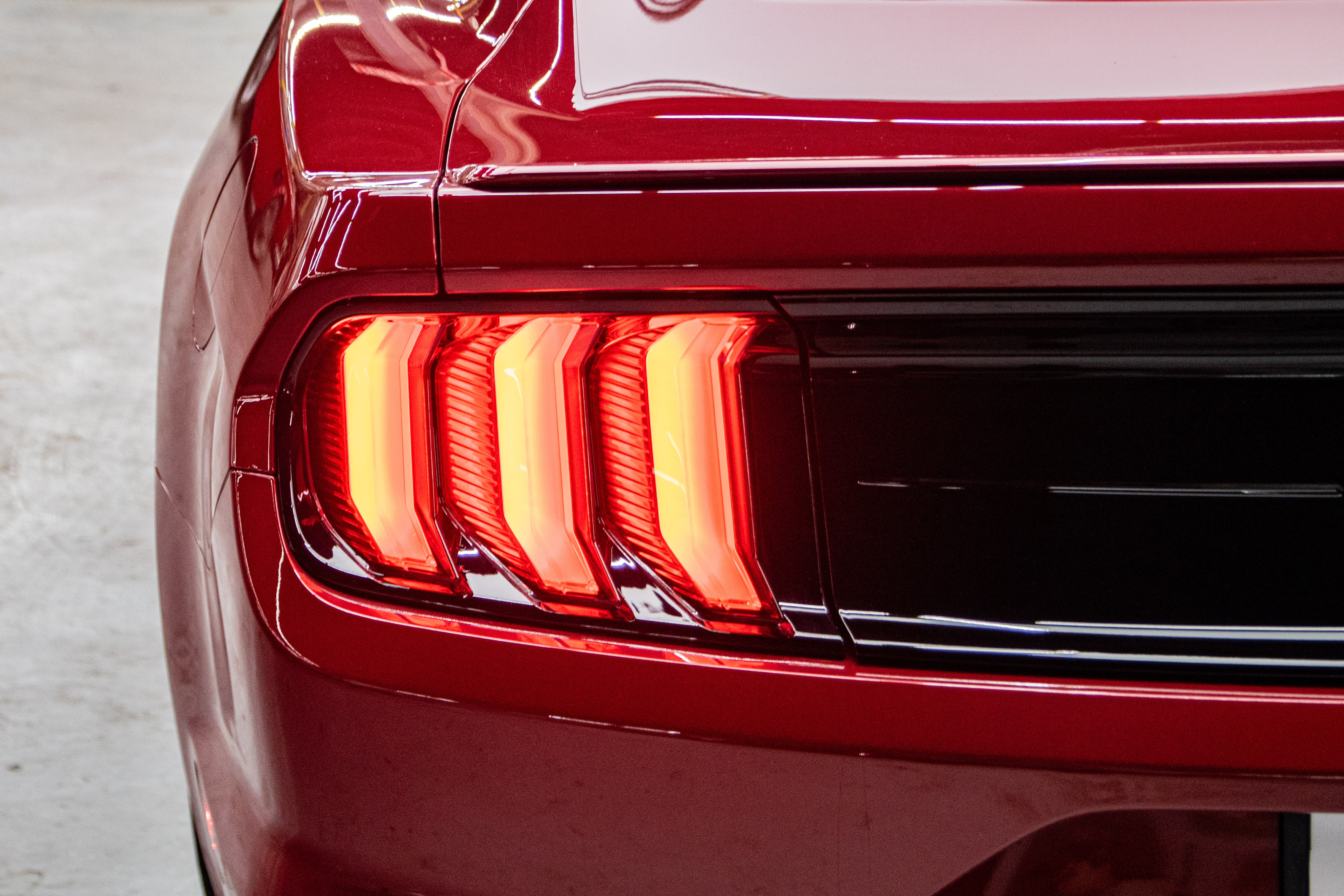 Ford Mustang 55th Edition gia hon 3 ty o VN anh 22