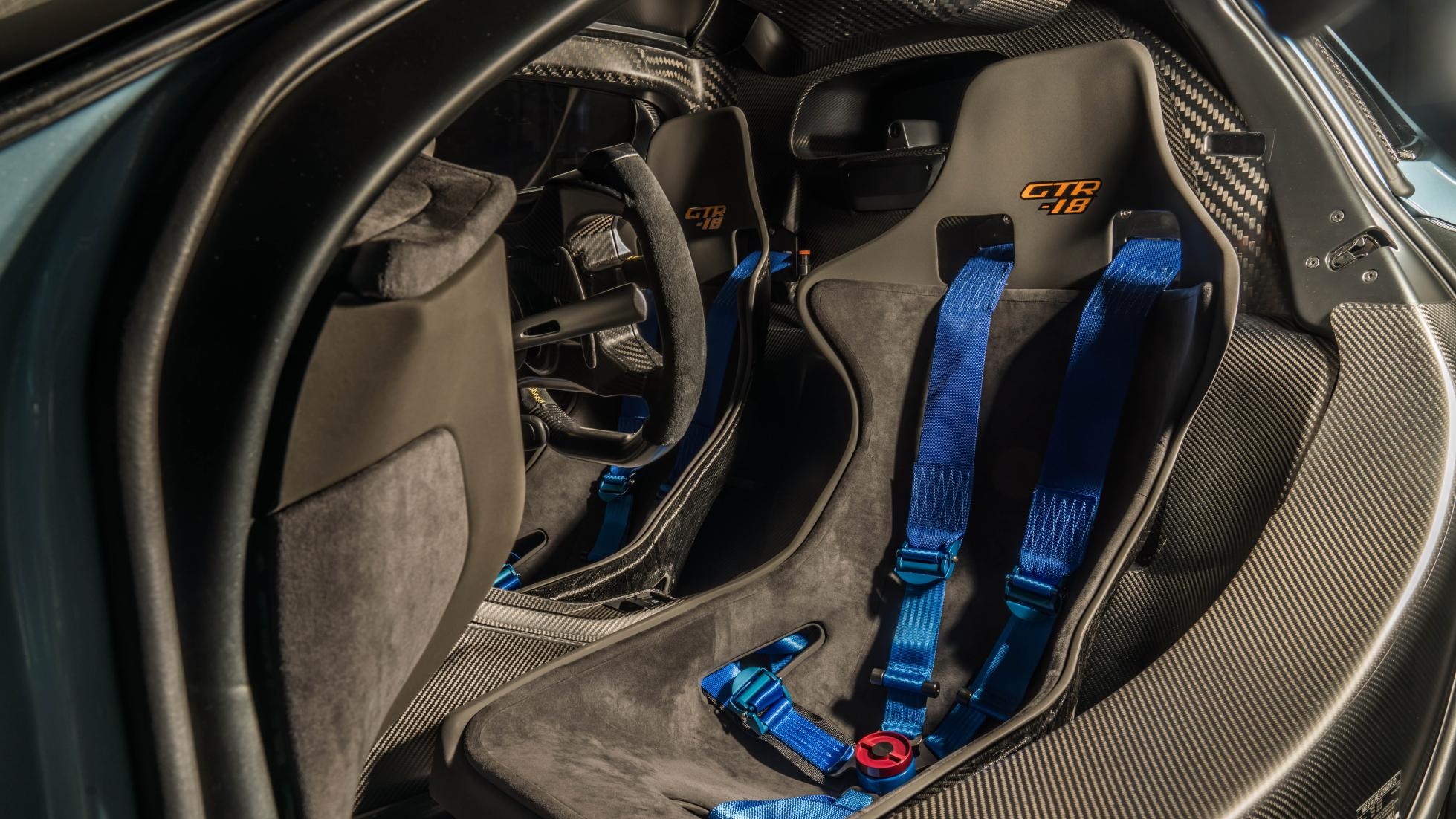 Ngam sieu xe McLaren P1 GTR-18 anh 10