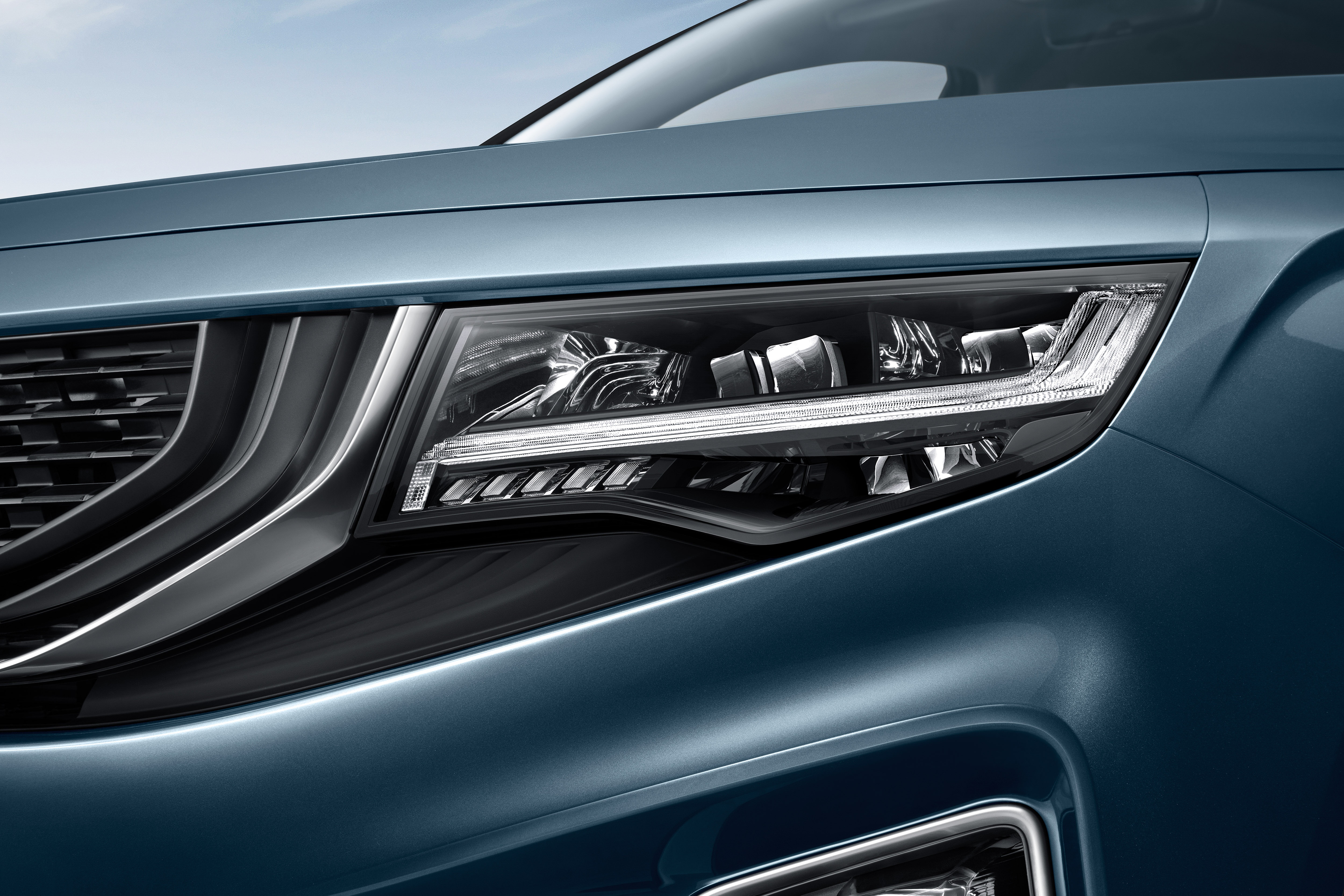 SUV Trung Quốc - Geely HaoYue ra mắt  ảnh 4 SUV Trung Quoc - Geely HaoYue ra mat anh 4