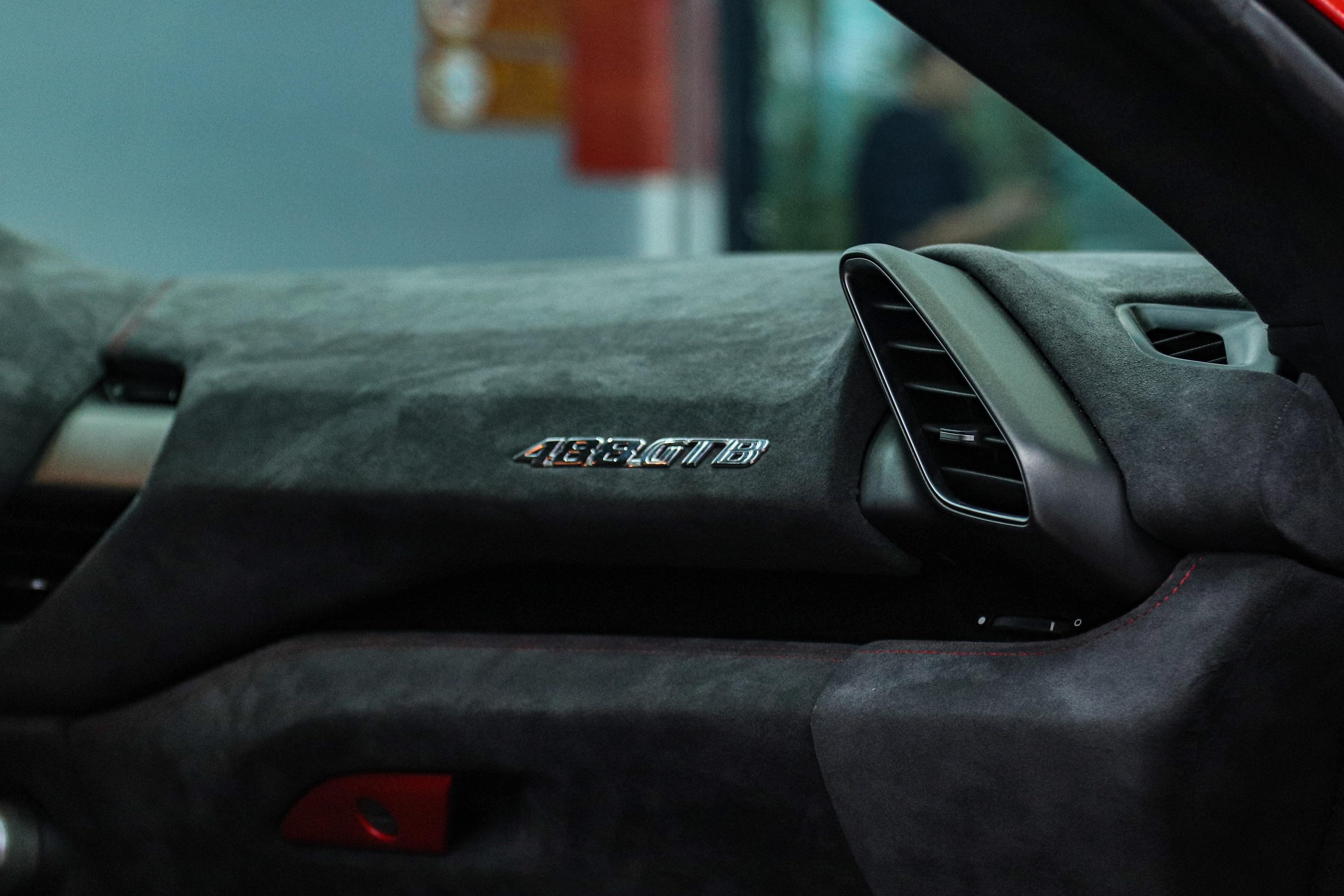 Ferrari 488 GTB SVR doc nhat VN duoc nang cong suat anh 17