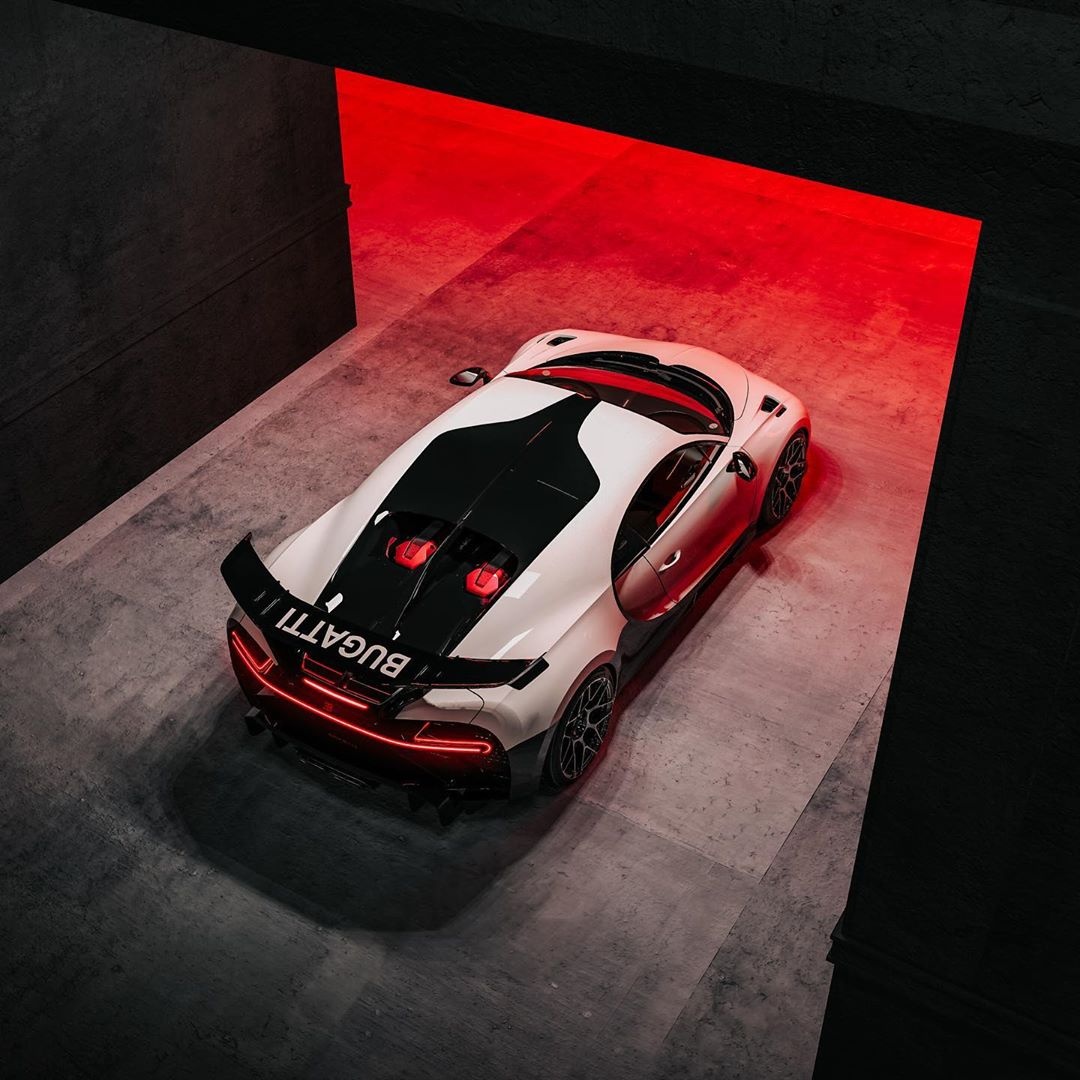 Bugatti Chiron Pur Sport phong cách Star War ảnh 3 Bugatti Chiron Pur Sport phong cach Star War anh 3