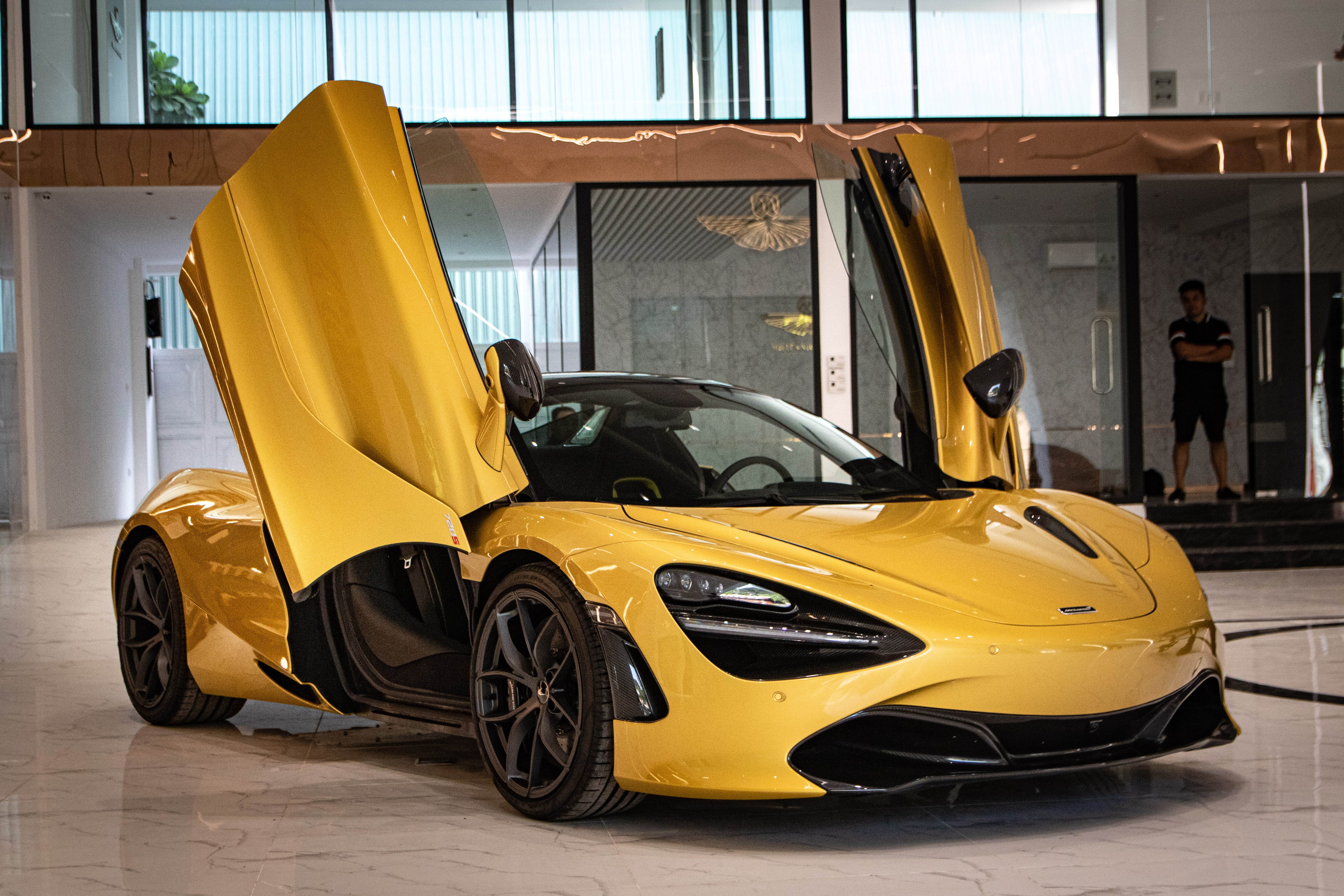 McLaren 720S Spider thu 4 cap ben VN anh 13