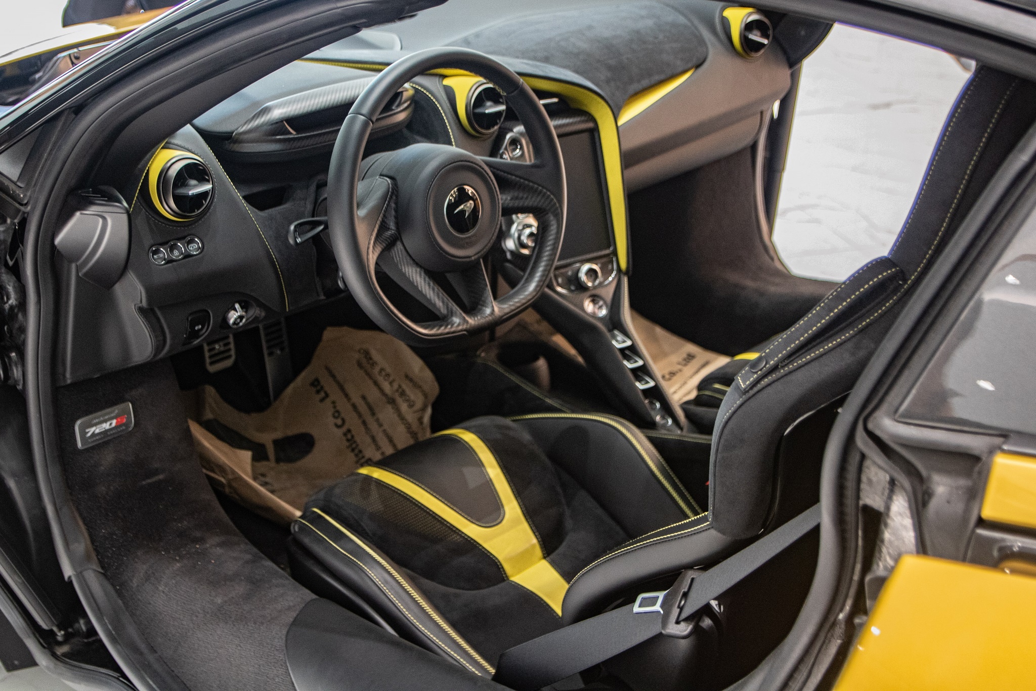 McLaren 720S Spider thu 4 cap ben VN anh 7