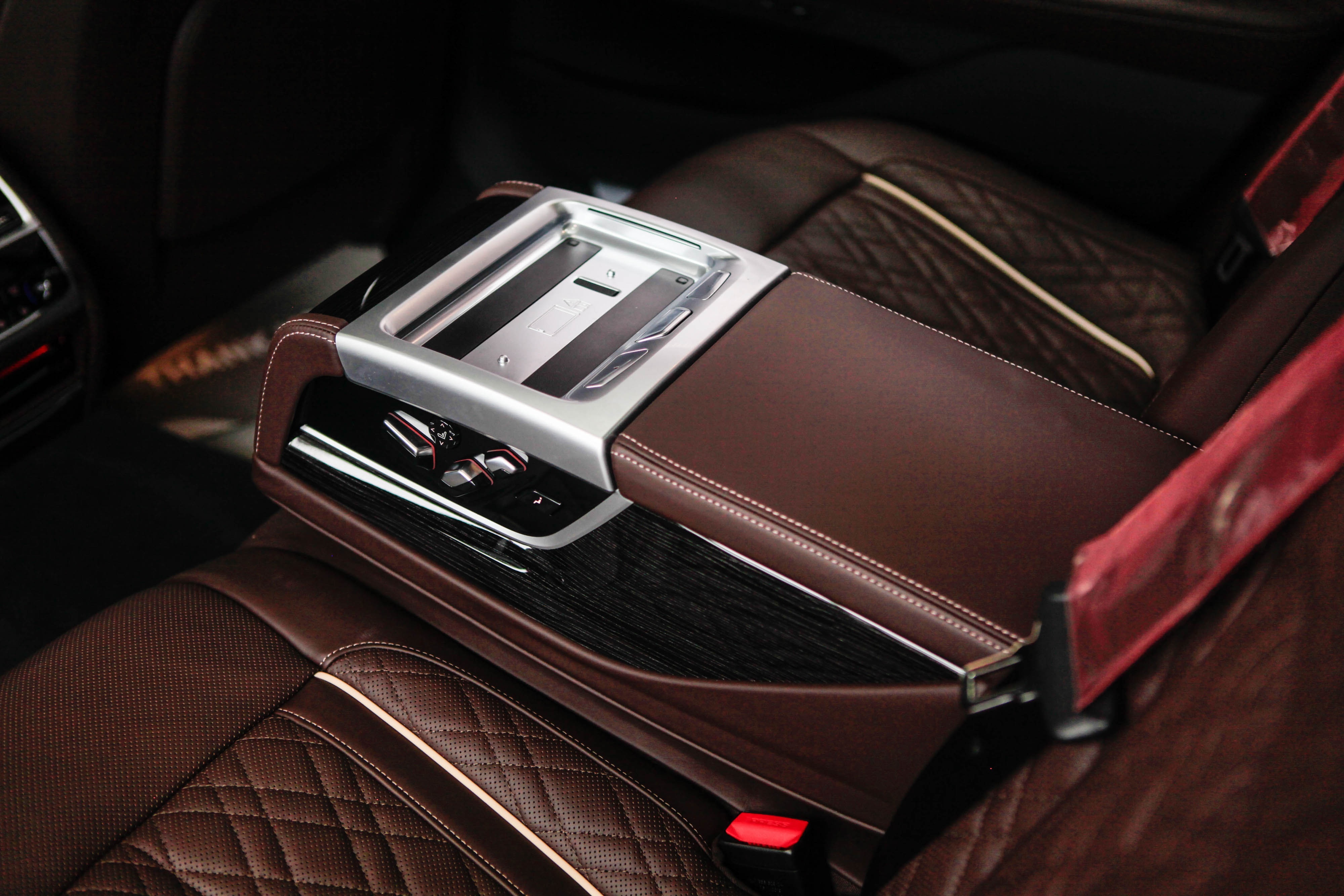 So sánh BMW 740Li và Mercedes-Benz S 450L Luxury ảnh 16 So sanh BMW 740Li va Mercedes-Benz S 450L Luxury anh 16