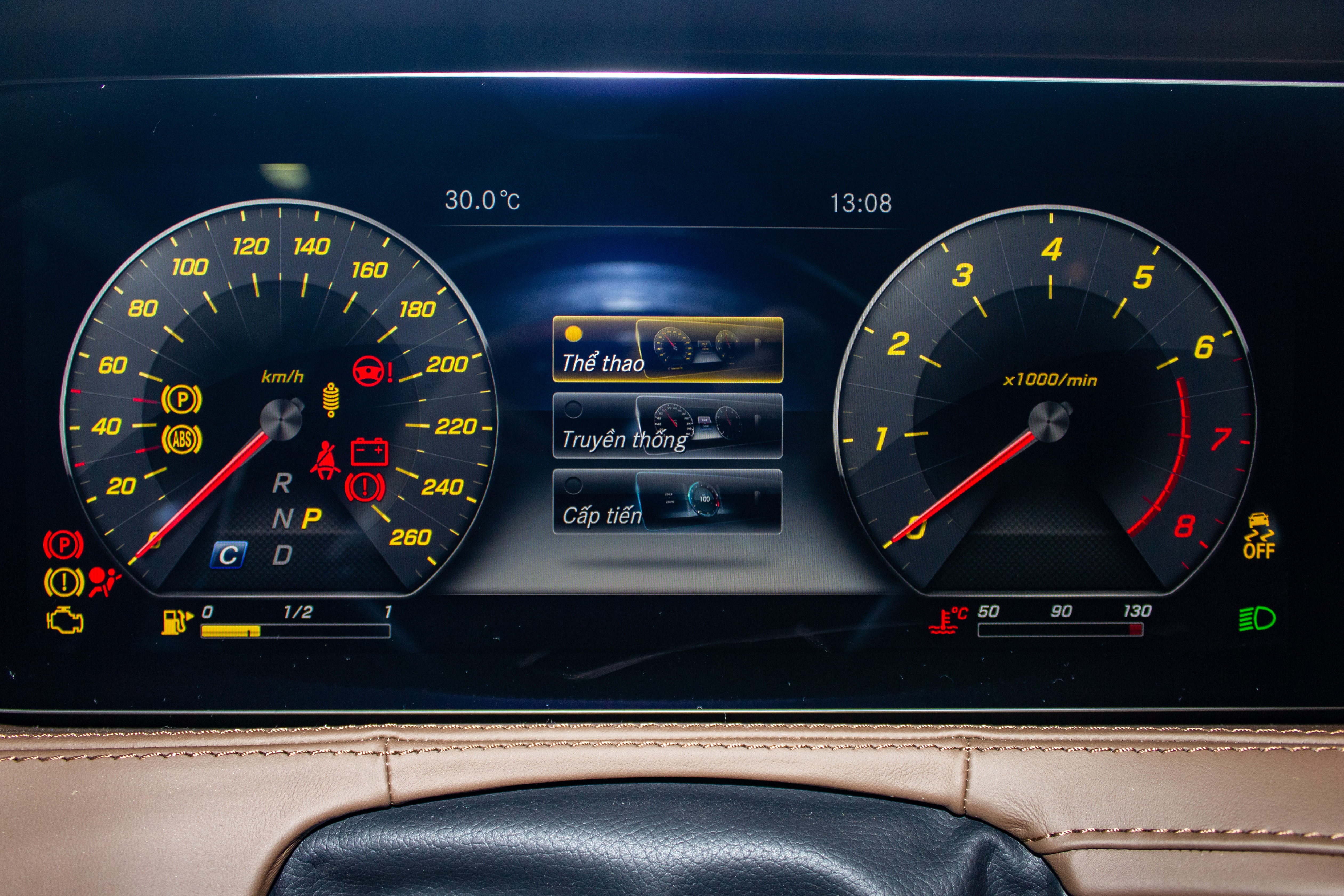 So sánh BMW 740Li và Mercedes-Benz S 450L Luxury ảnh 15 So sanh BMW 740Li va Mercedes-Benz S 450L Luxury anh 15