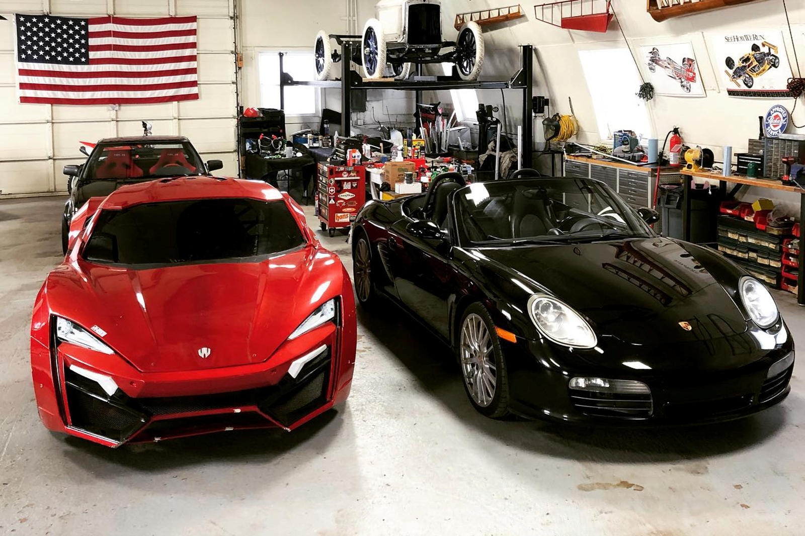 Tho do bien Porsche Boxster thanh sieu xe trieu USD hinh anh