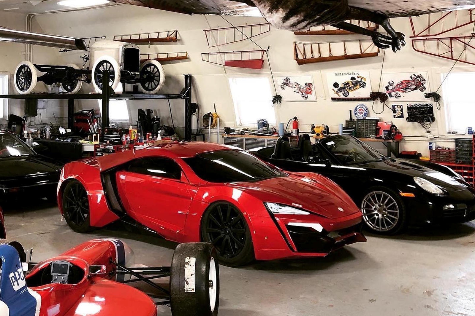 Porsche Boxster lot xac thanh sieu xe 3, 5 trieu USD anh 4