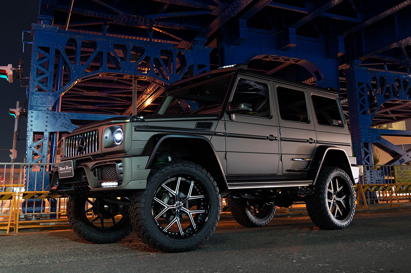 Mercedes-Benz G-Class đời cũ độ ngoại hình ảnh 3 Mercedes-Benz G-Class doi cu do ngoai hinh anh 3