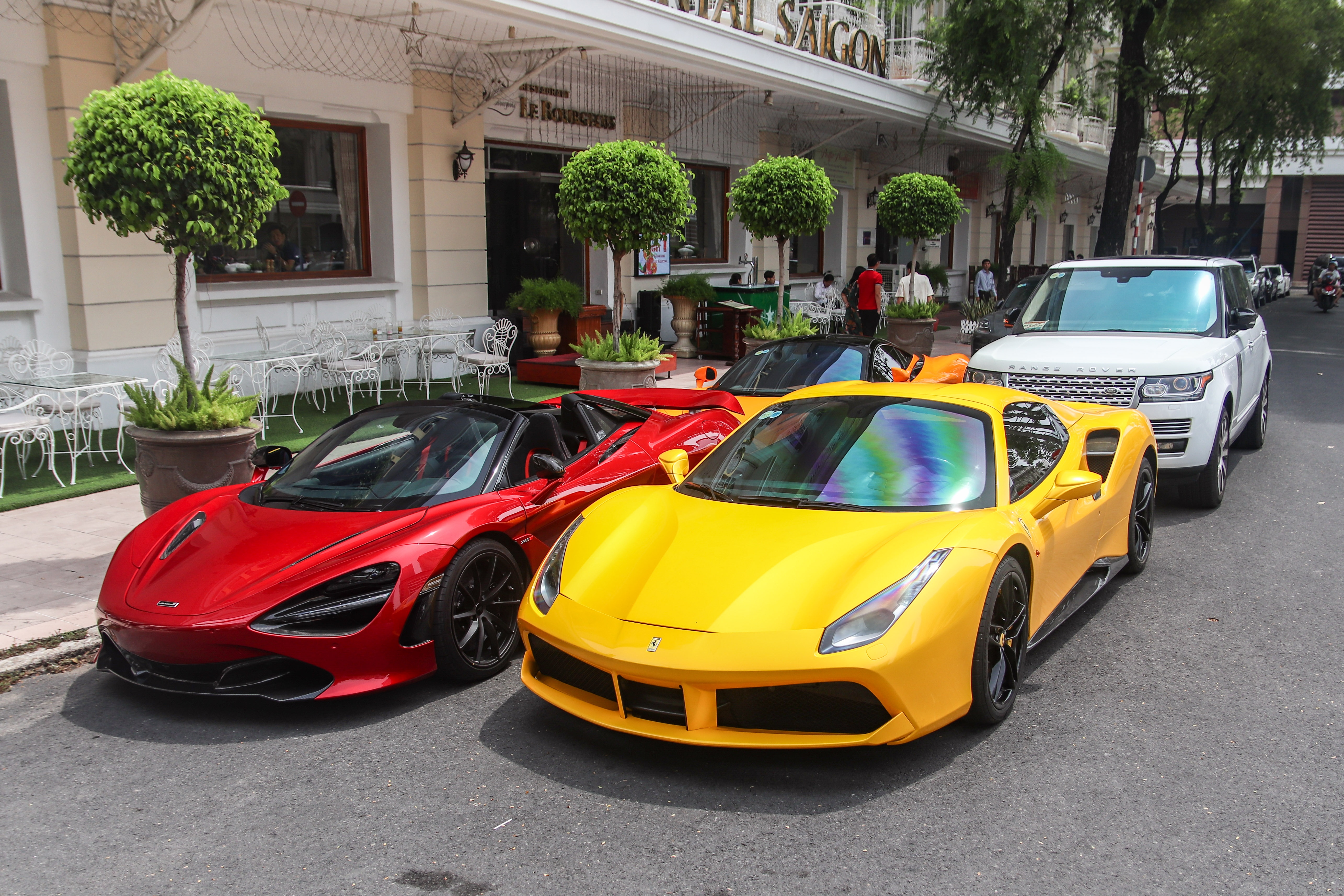 Dan sieu xe quy tu tai trung tam TP.HCM anh 1