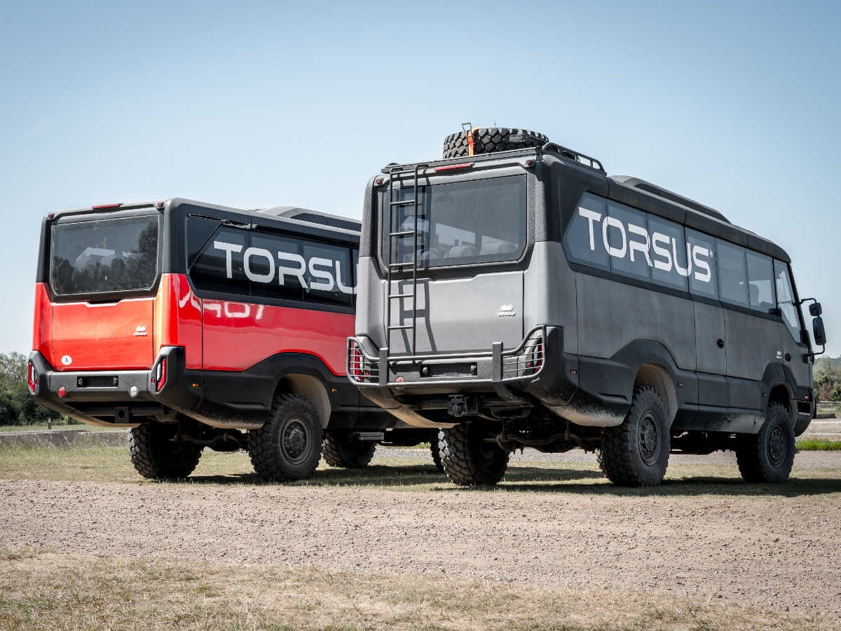 Xe buyt dia hinh dau tien tren the gioi anh 4