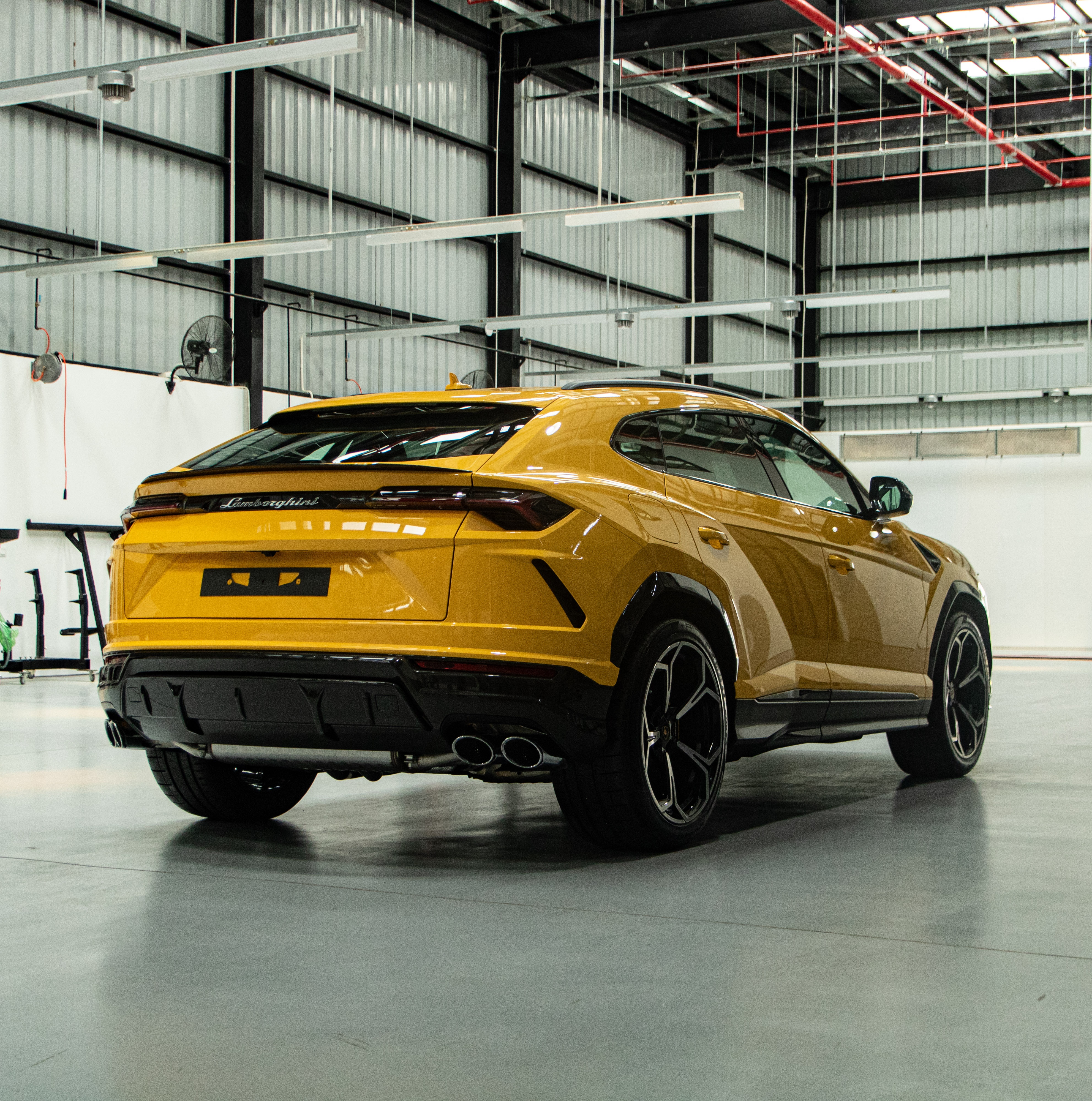 Chi tiet Lamborghini Urus chinh hang anh 43