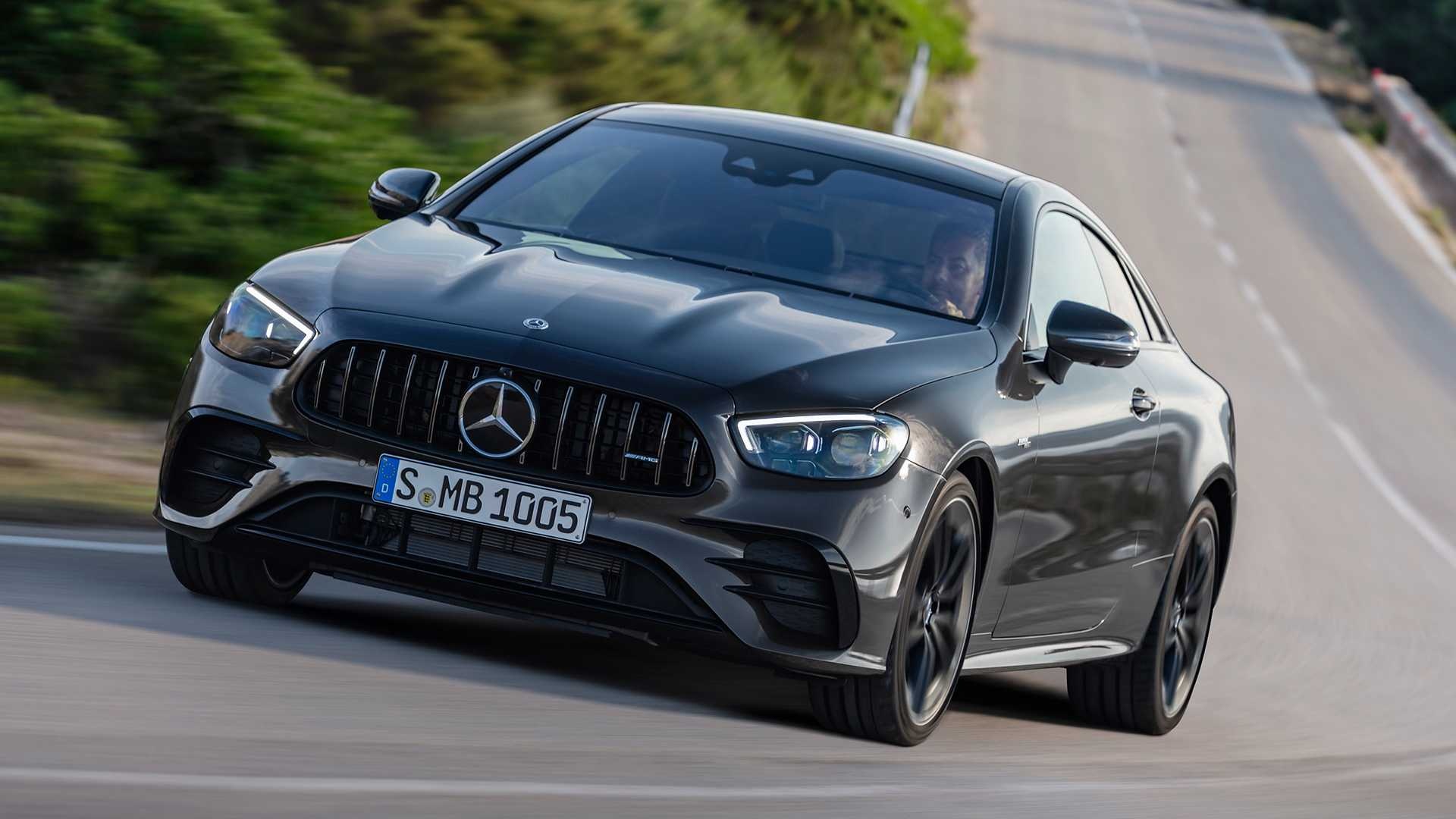 Mercedes-AMG E 53 Coupe va E 53 Cabriolet 2021 ra mat anh 3