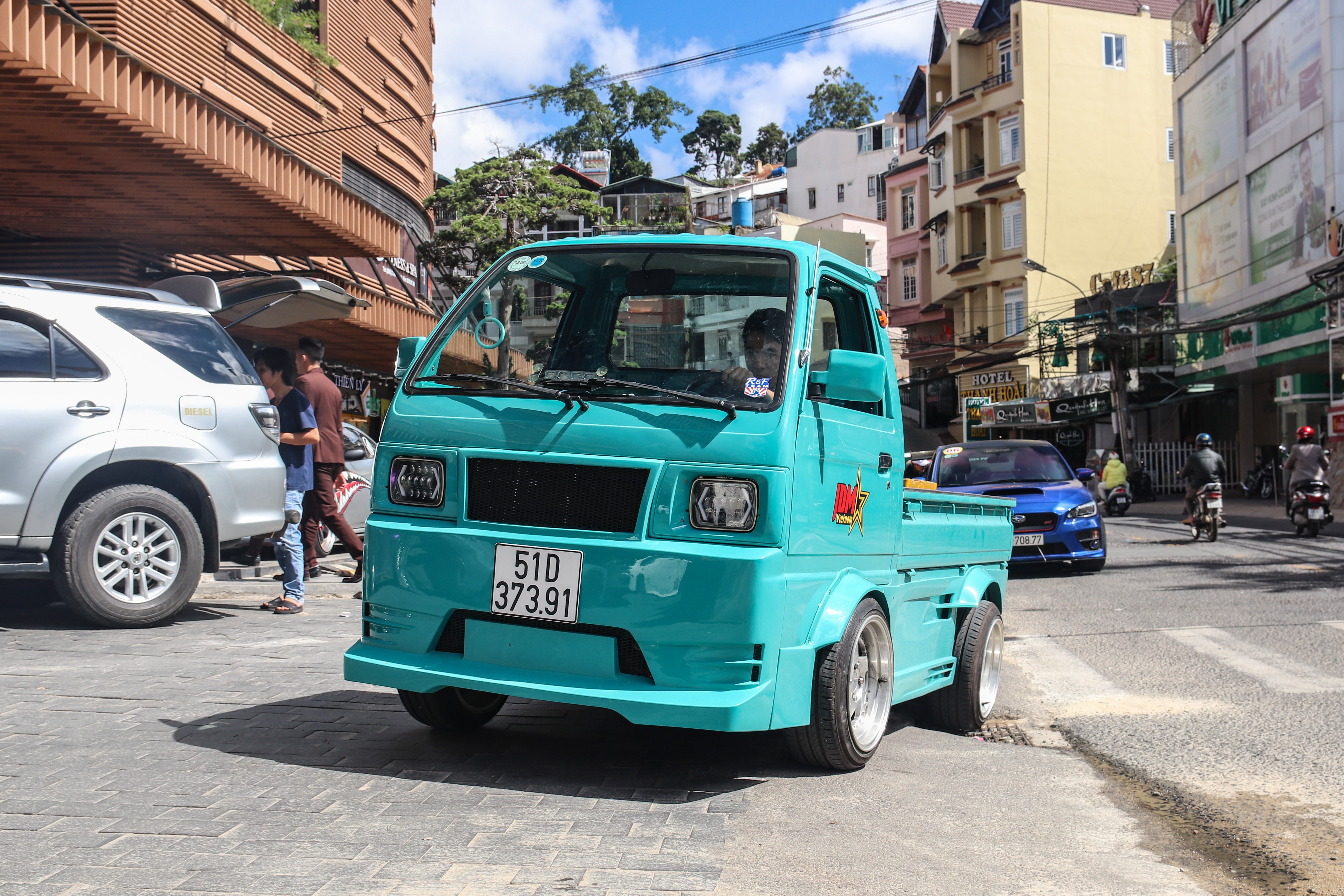 Suzuki Carry độ widebody tại TP.HCM ảnh 2 Suzuki Carry do widebody tai TP.HCM anh 2