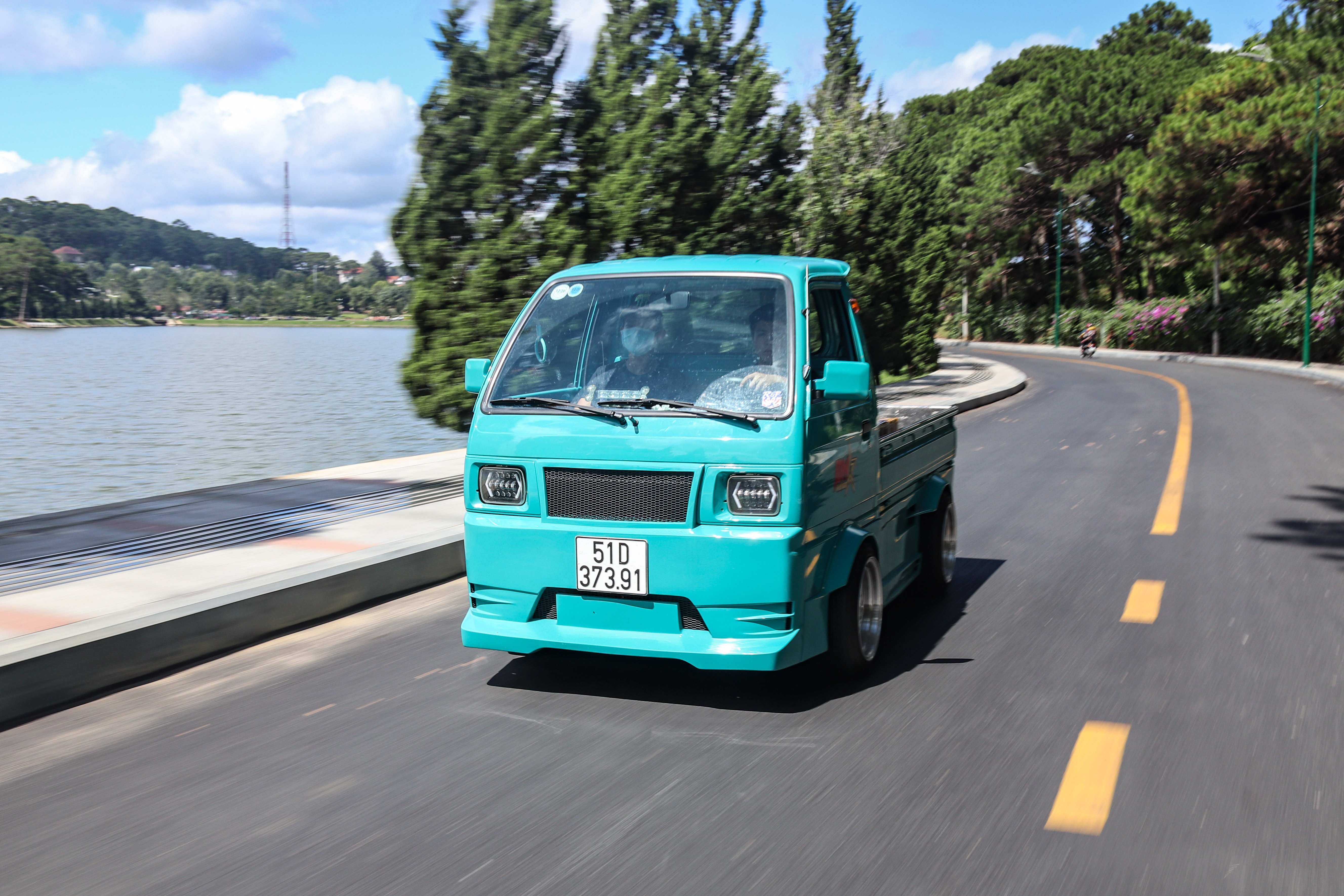 Suzuki Carry độ widebody tại TP.HCM ảnh 8 Suzuki Carry do widebody tai TP.HCM anh 8