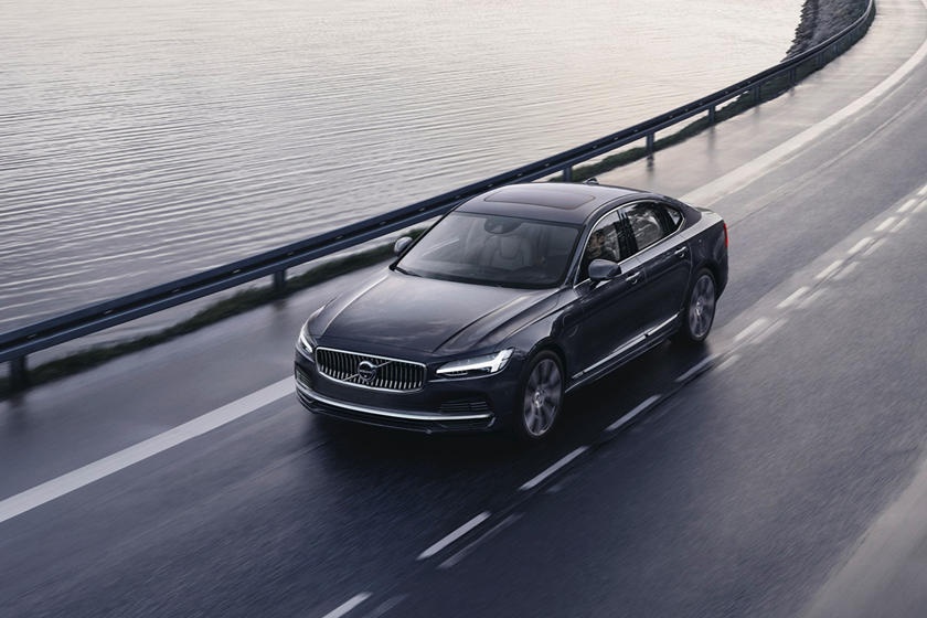 Volvo giải thích mức giới hạn tốc độ 180 km/h ảnh 1 Volvo giai thich muc gioi han toc do 180 km/h anh 1
