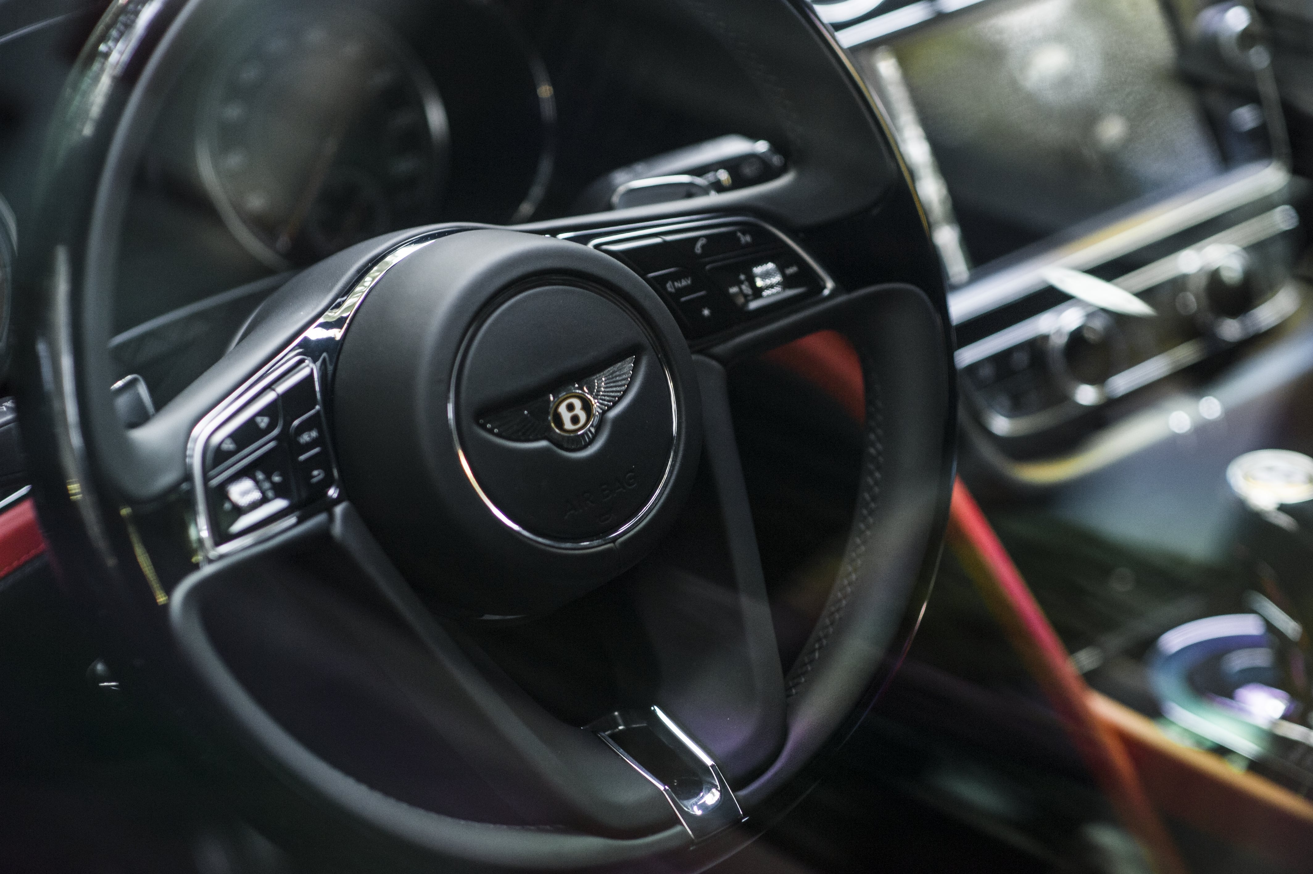 Bentley Bentayga Design Series hàng độc tại VN ảnh 7 Bentley Bentayga Design Series hang doc tai VN anh 7