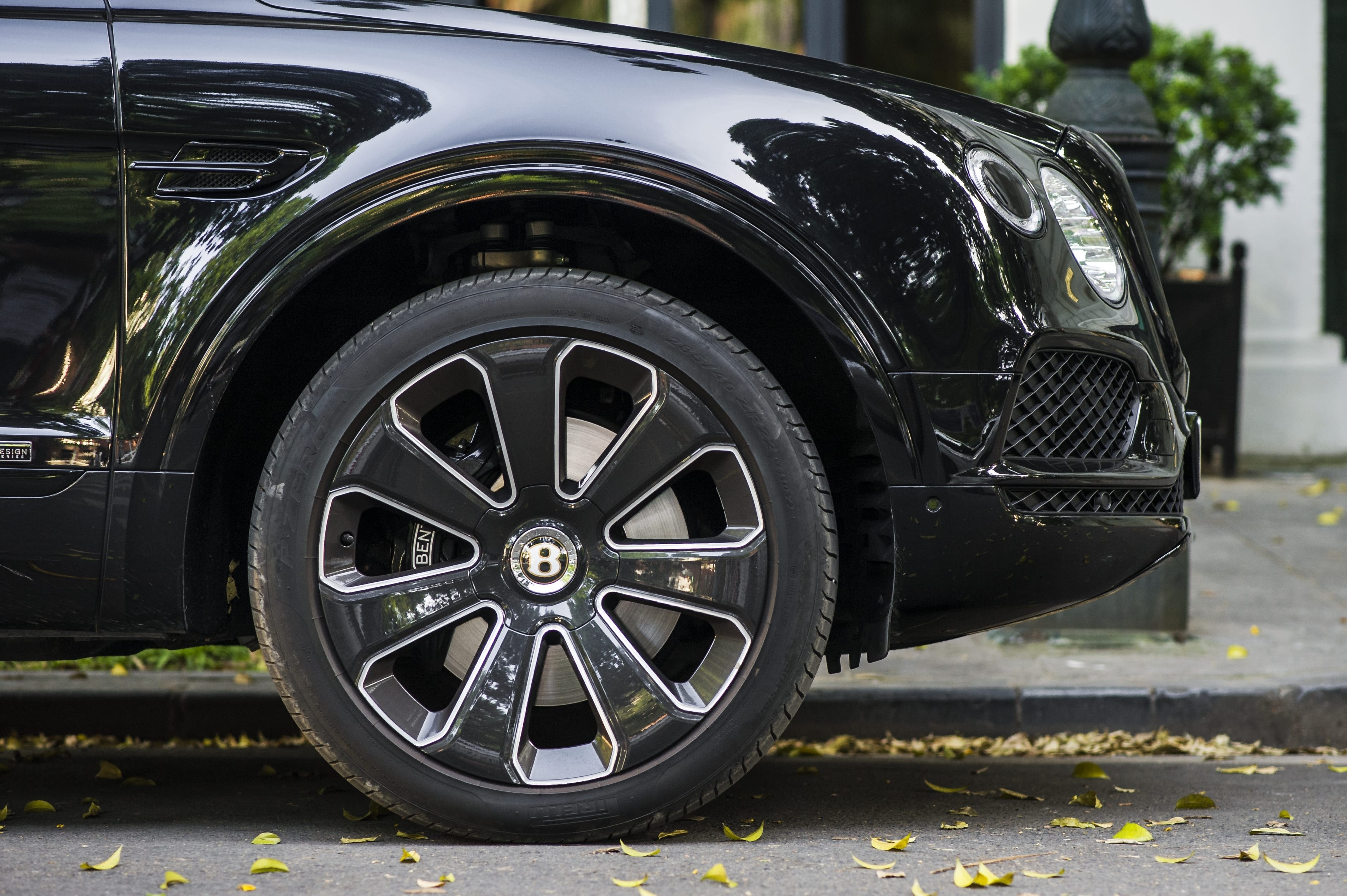 Bentley Bentayga Design Series hàng độc tại VN ảnh 5 Bentley Bentayga Design Series hang doc tai VN anh 5