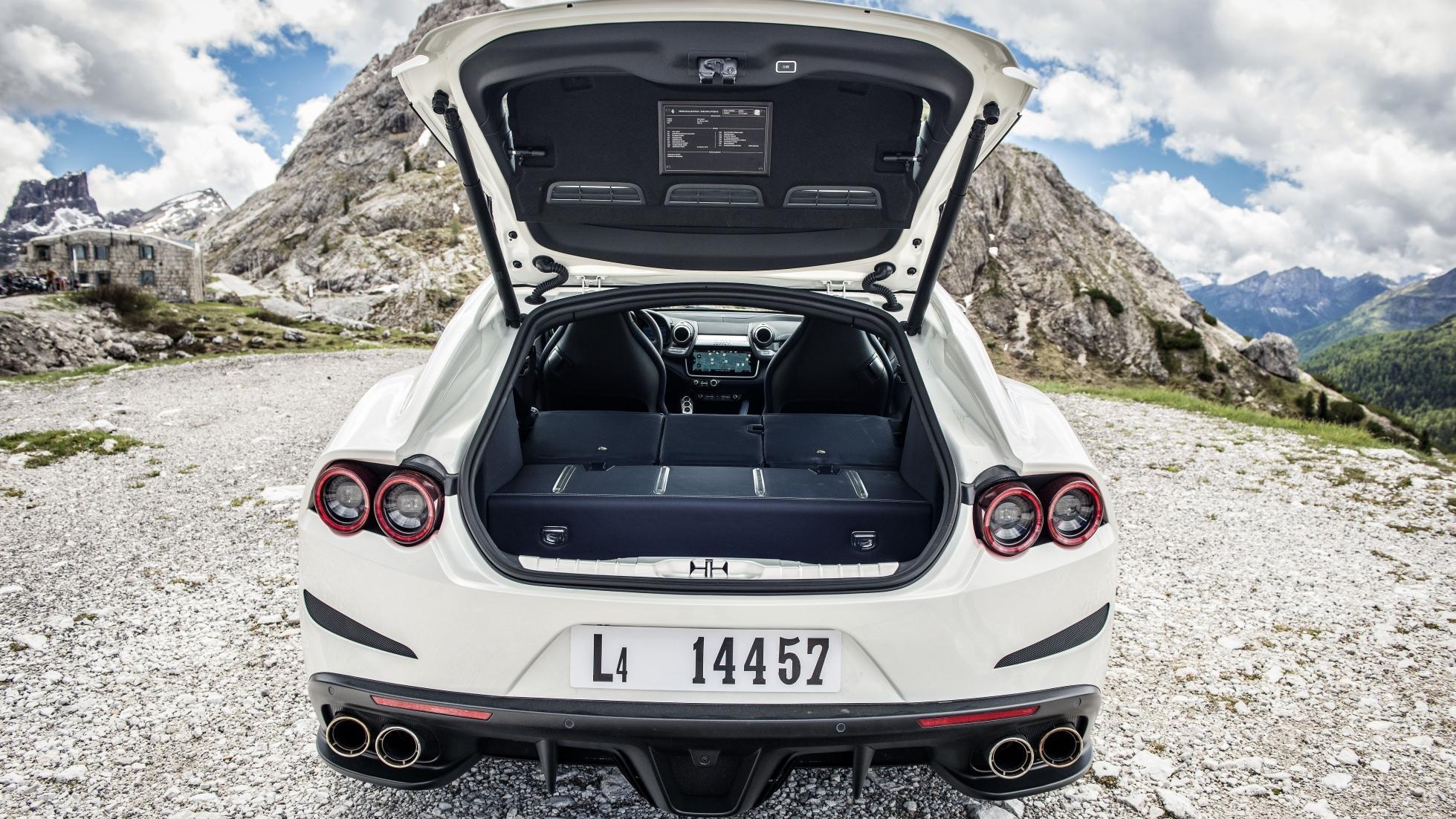 Nhung trang bi tien nghi tren sieu xe anh 6