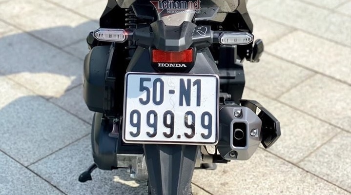 Honda Vario bien so ngu quy 9 gia 900 trieu dong o TP.HCM hinh anh