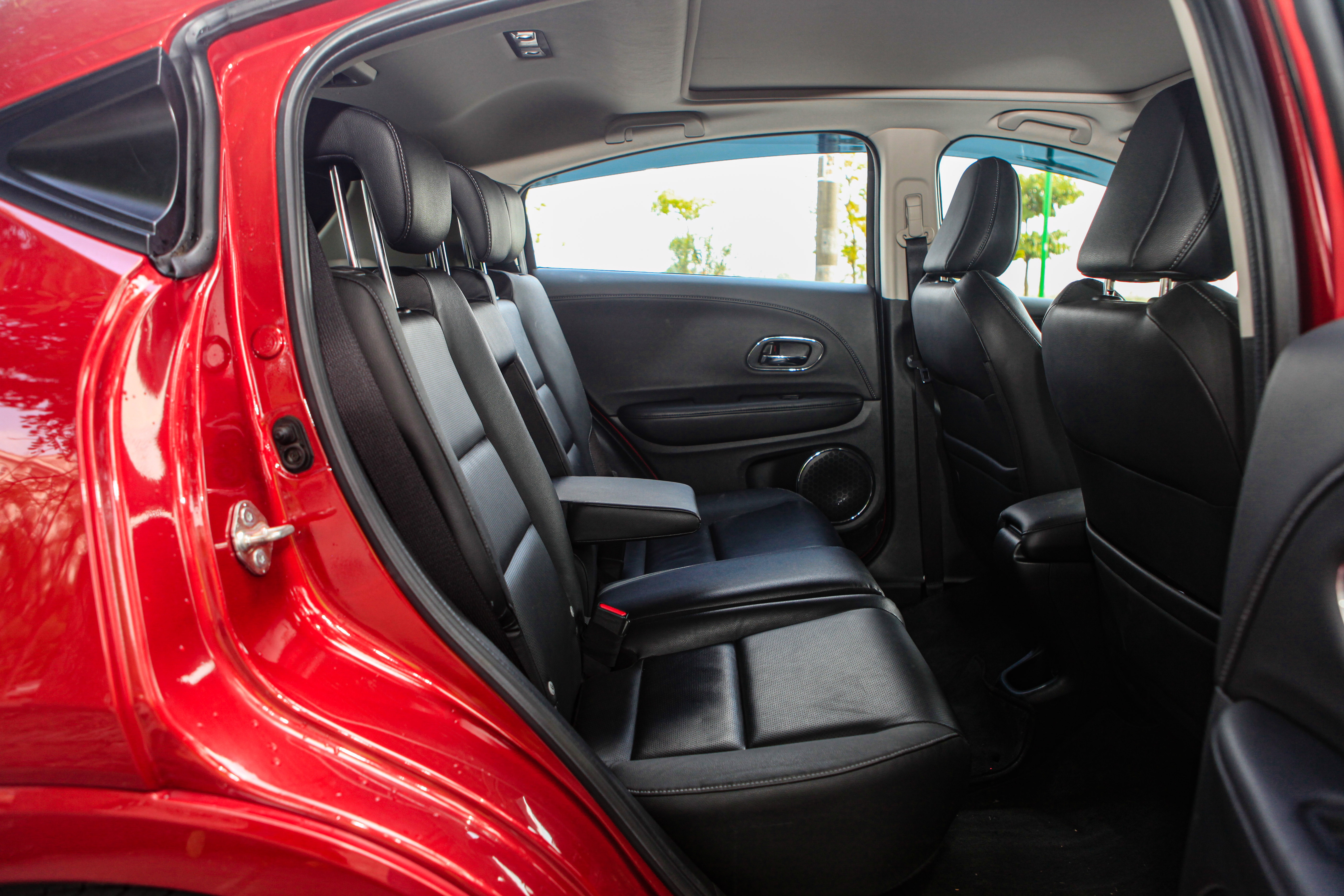 giảm 100% phí trước bạ ảnh 3 giam 100% phi truoc ba anh 3