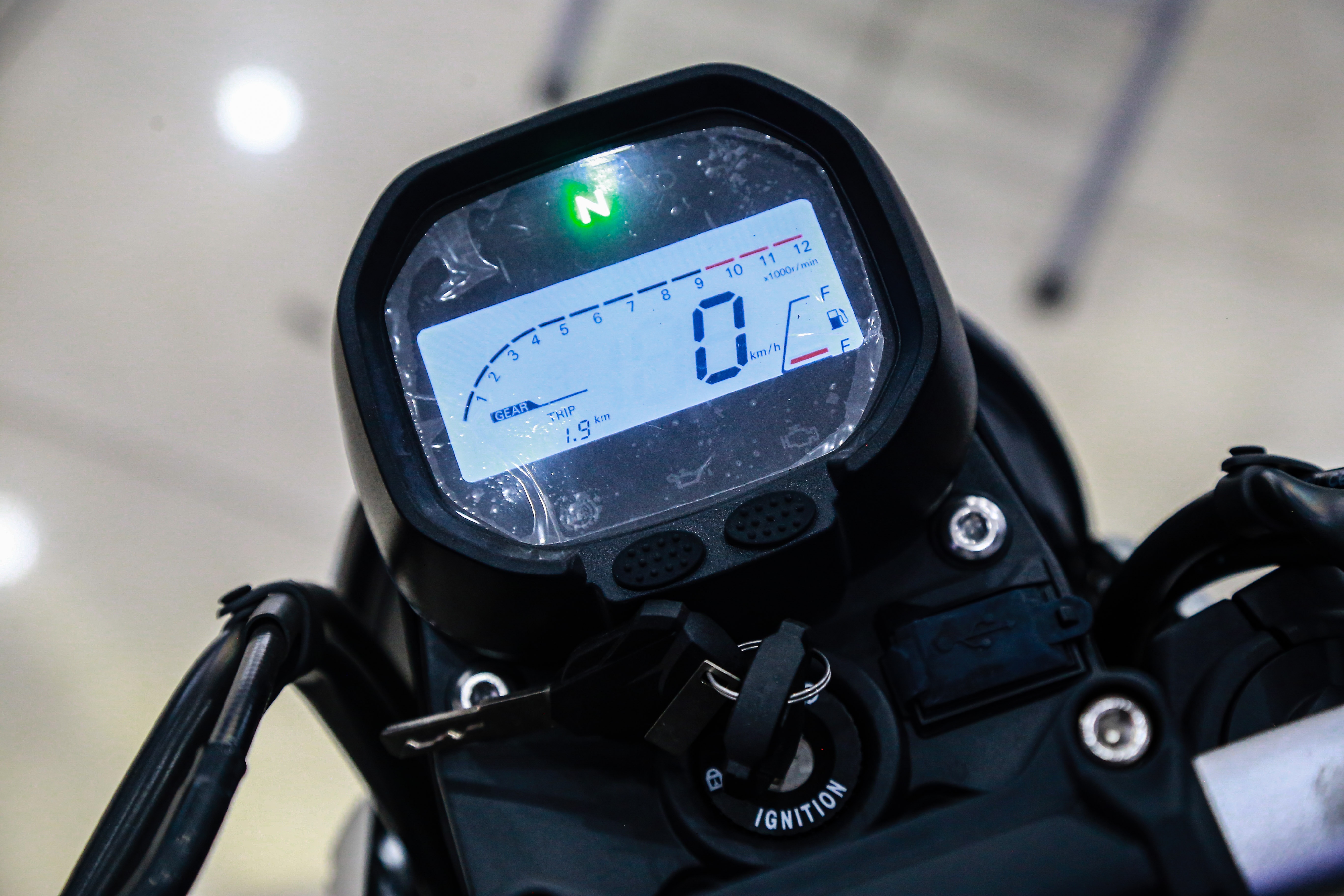 GPX MAD 300 gia 75 trieu dong vua ve VN anh 6