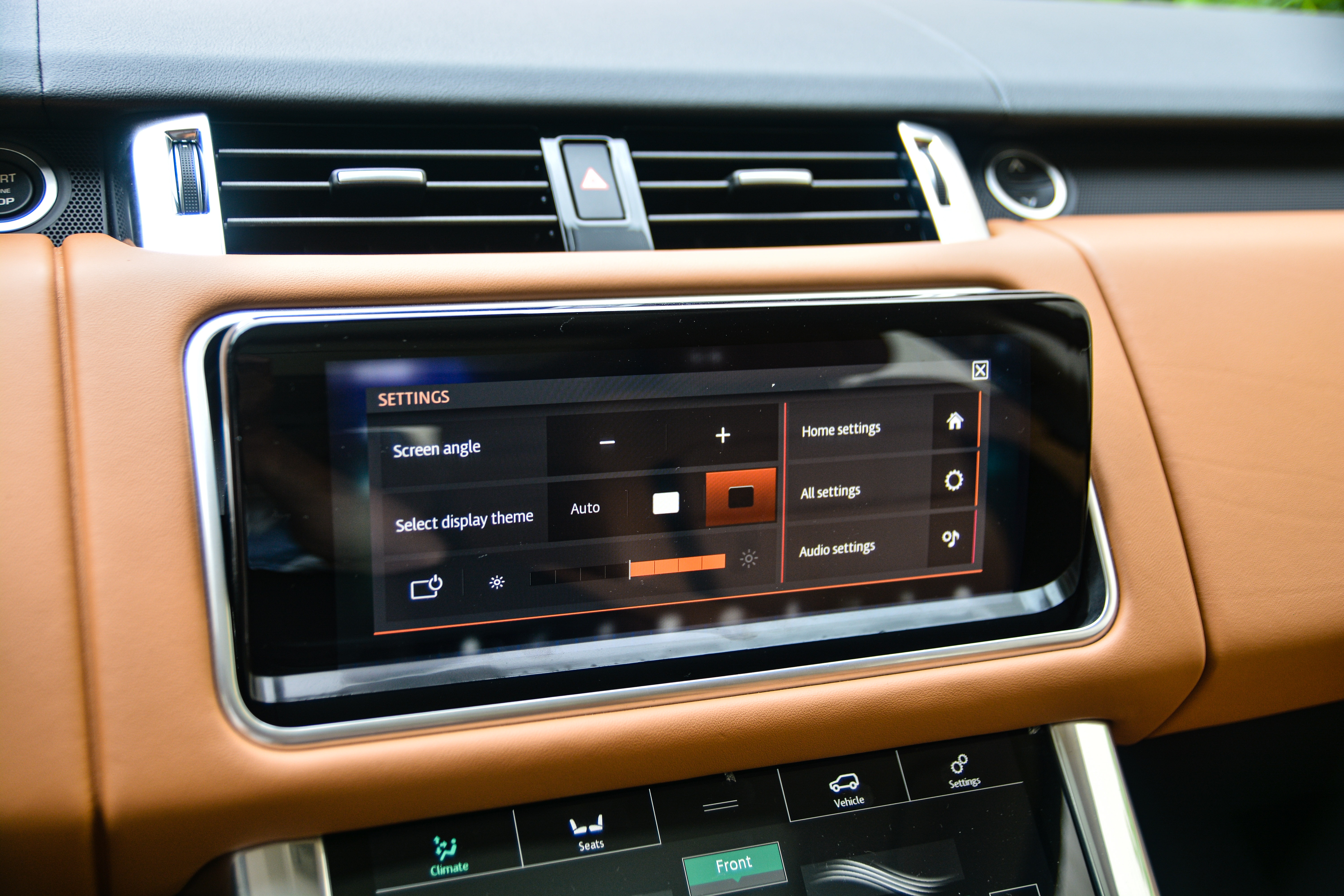 Đánh giá Range Rover Sport HSE Dynamic ảnh 13 Danh gia Range Rover Sport HSE Dynamic anh 13