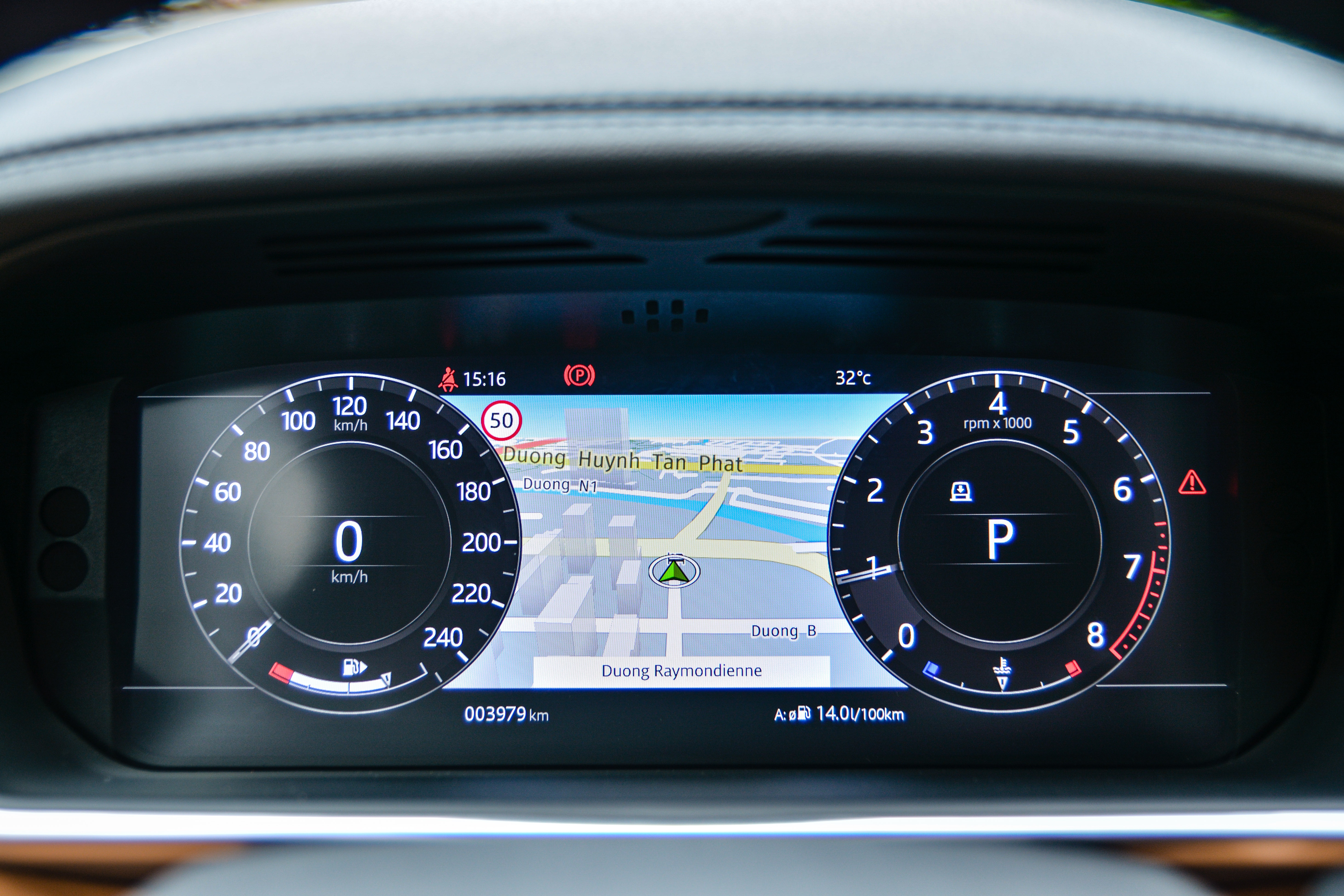 Đánh giá Range Rover Sport HSE Dynamic ảnh 28 Danh gia Range Rover Sport HSE Dynamic anh 28