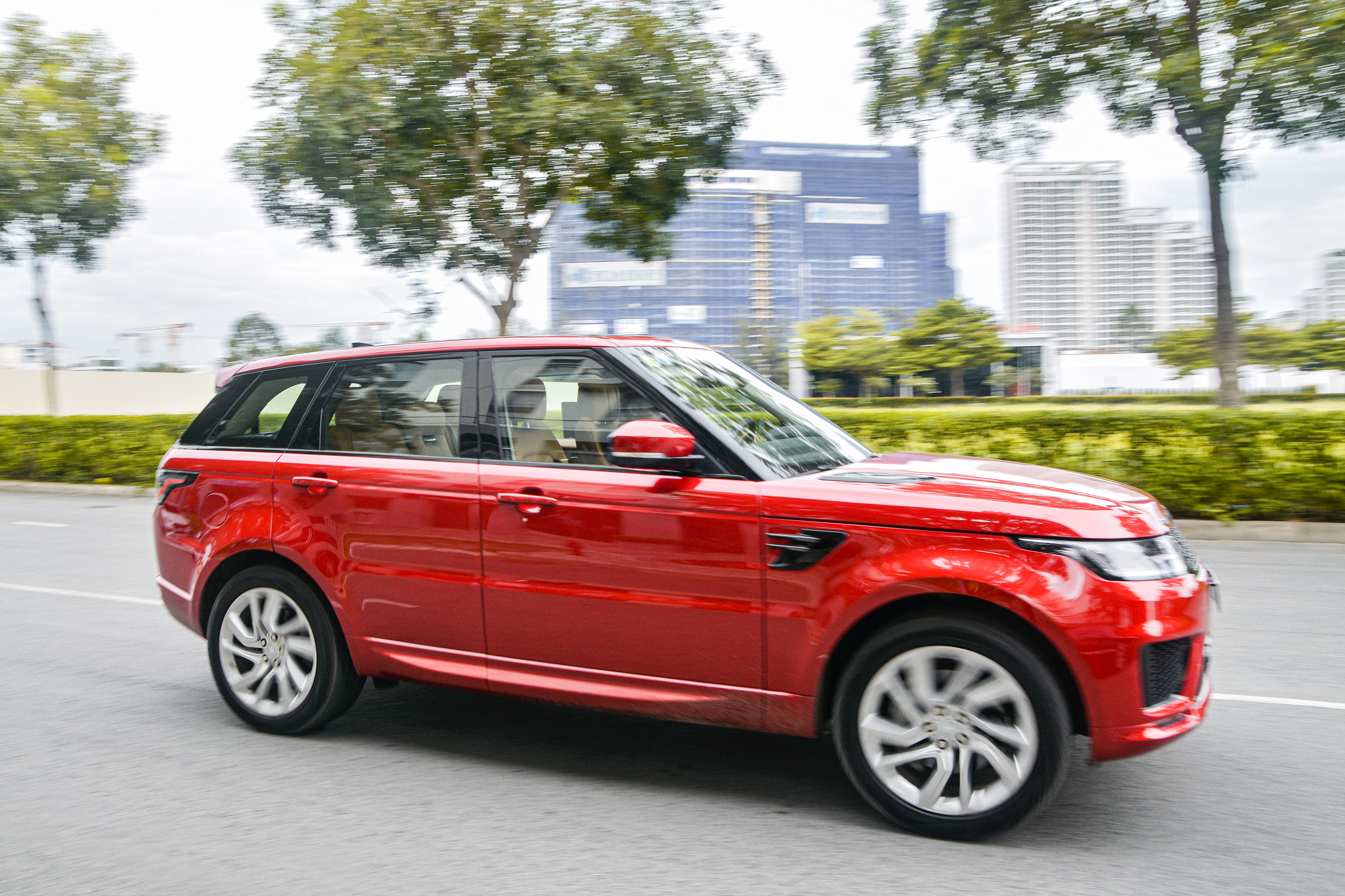 Đánh giá Range Rover Sport HSE Dynamic ảnh 25 Danh gia Range Rover Sport HSE Dynamic anh 25
