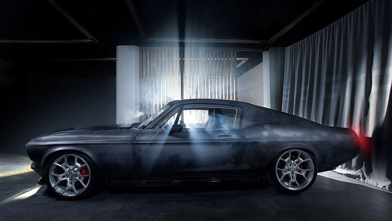 Hang xe Nga che tao xe dien tu Tesla Model S va Ford Mustang anh 13