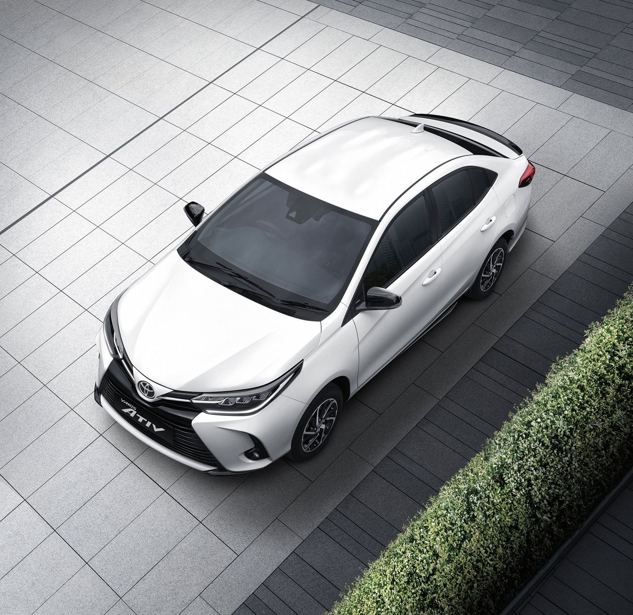 Toyota Yaris và Yaris Activ được nâng cấp tại Thái Lan ảnh 15 Toyota Yaris va Yaris Activ duoc nang cap tai Thai Lan anh 15