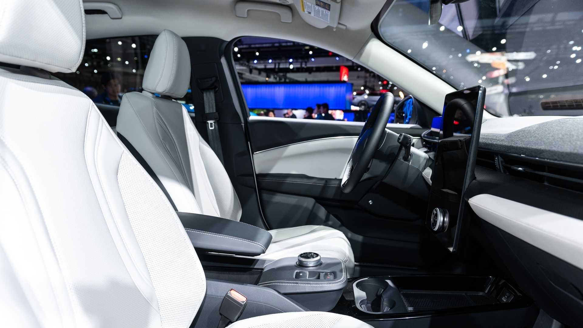 Ford Mustang Mach-E GT ra mat tai chau Au anh 6